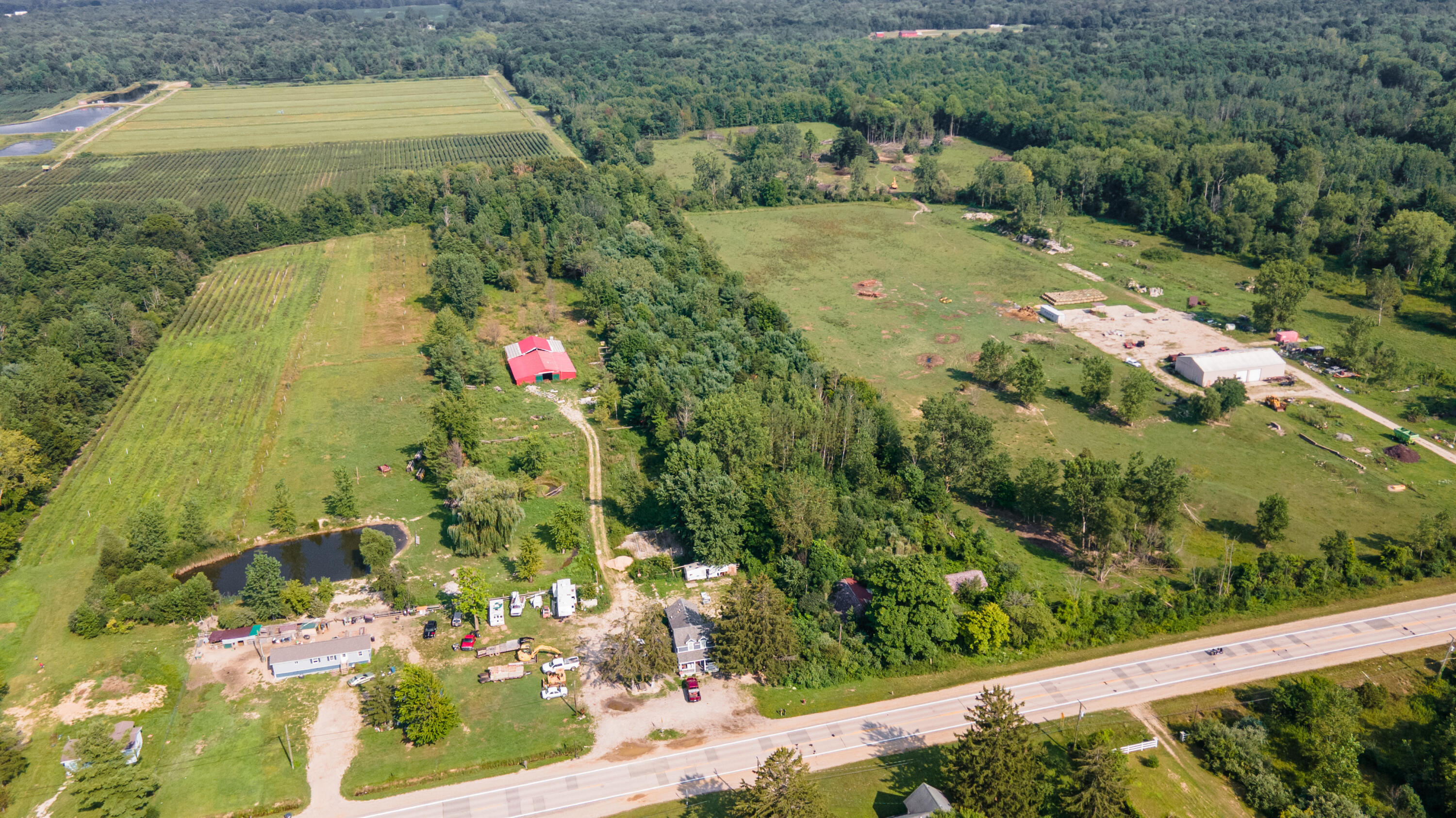 21919 M-140 Property Photo 2