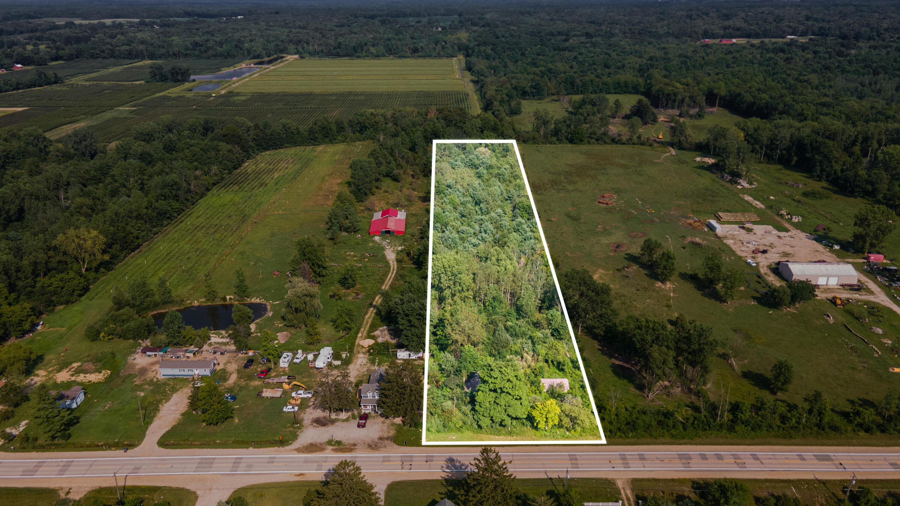 21919 M-140 Property Photo 4