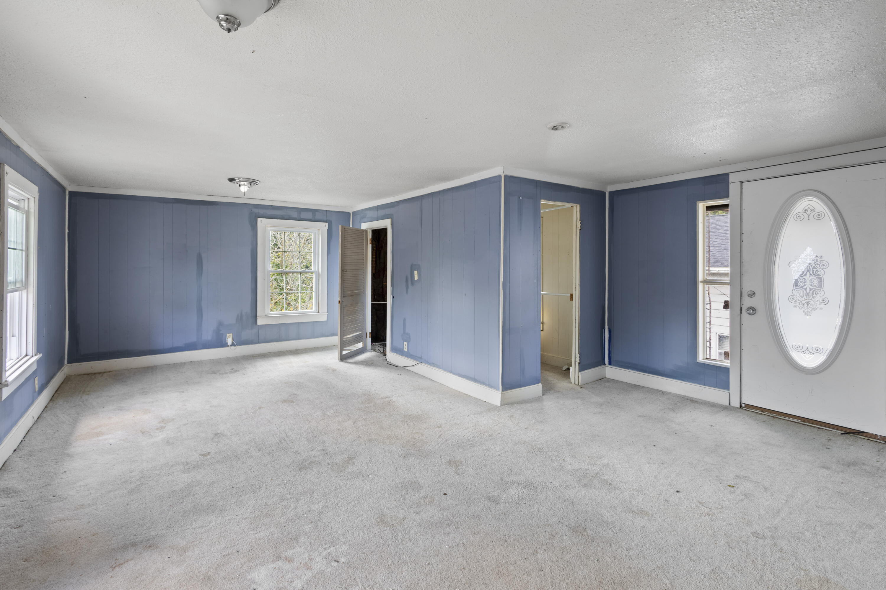 216 N Chicago Street Property Photo 22