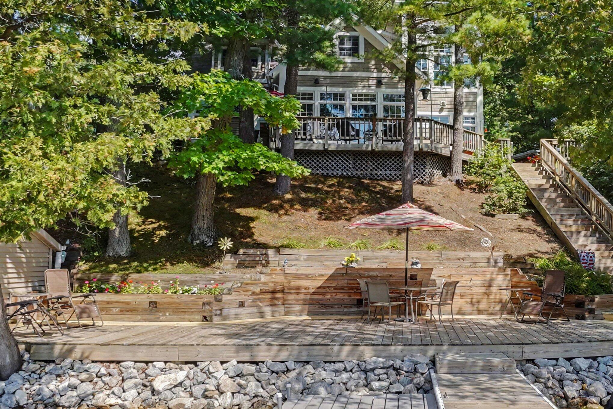 9893 N Aqua Drive Property Photo 1