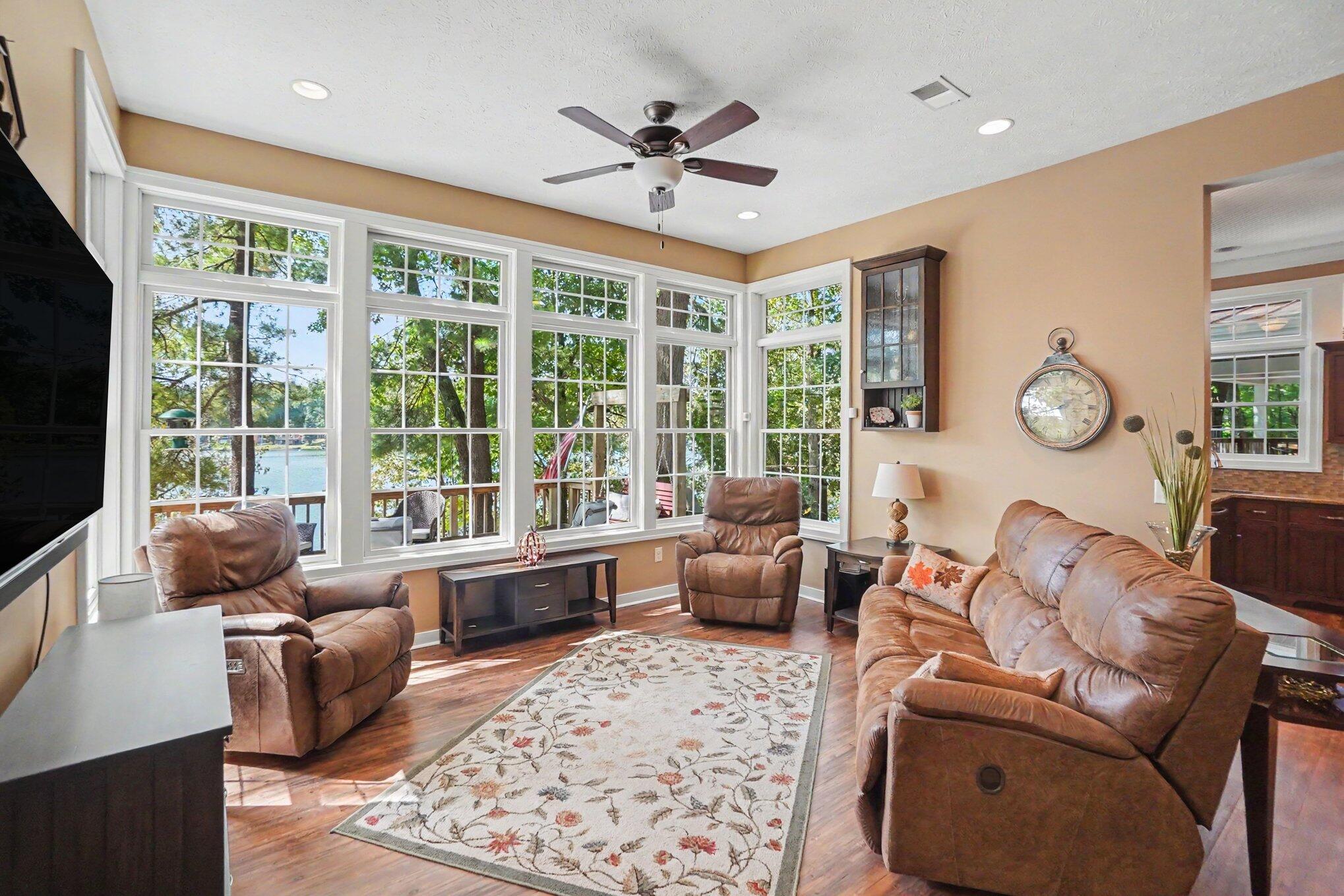 9893 N Aqua Drive Property Photo 10