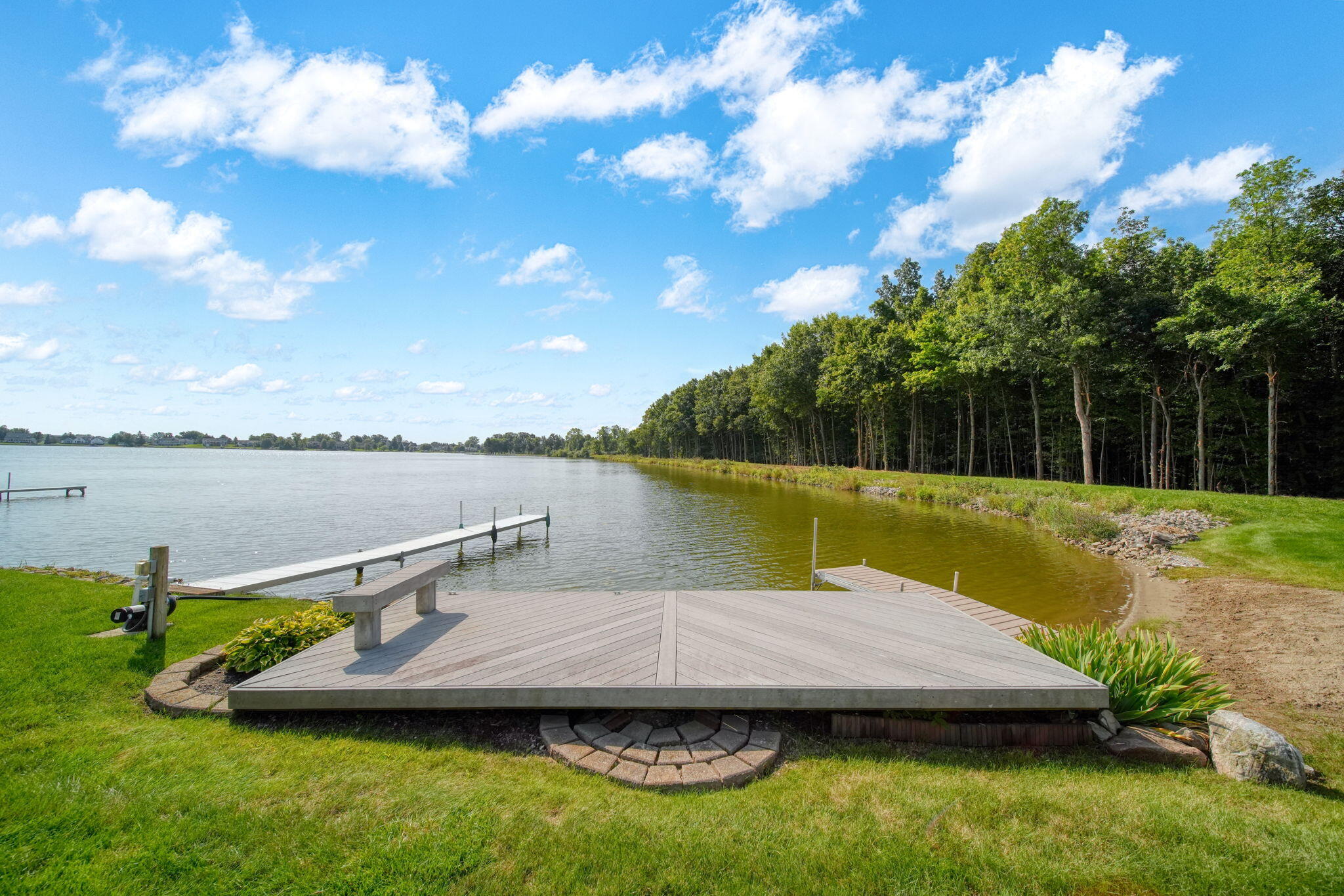 7601 Stonehedge Drive Property Photo 48