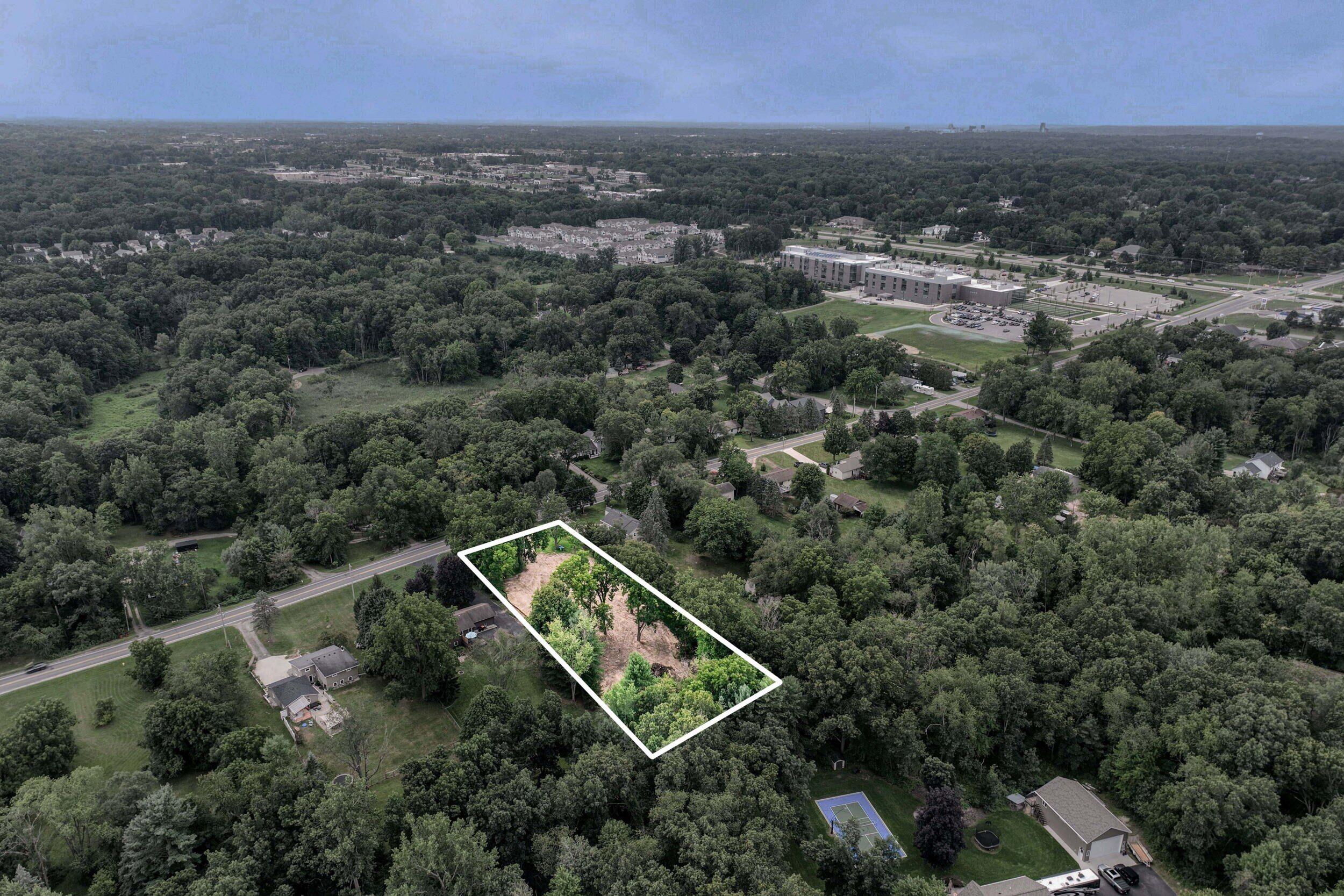 3503 3 Mile Road Ne Property Photo 2