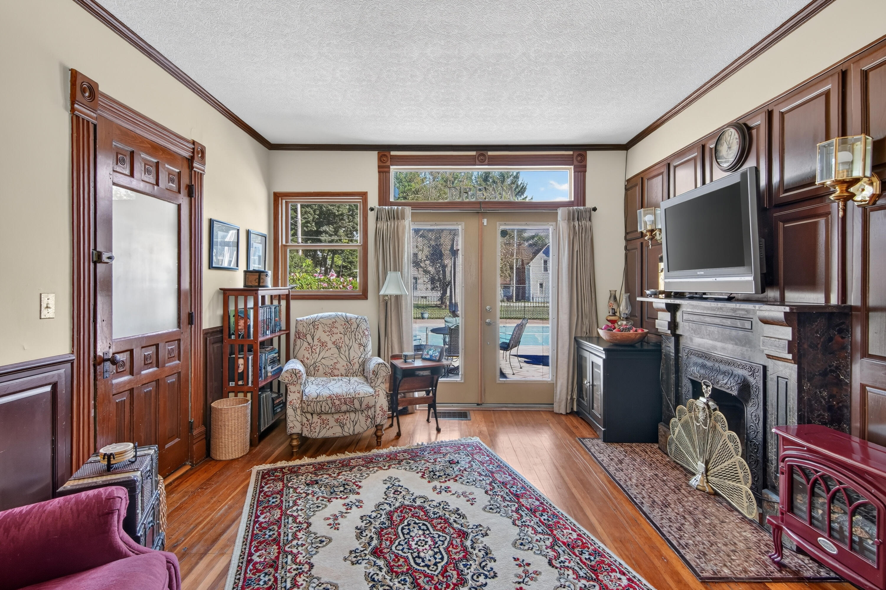 507 Grove Street Property Photo 13