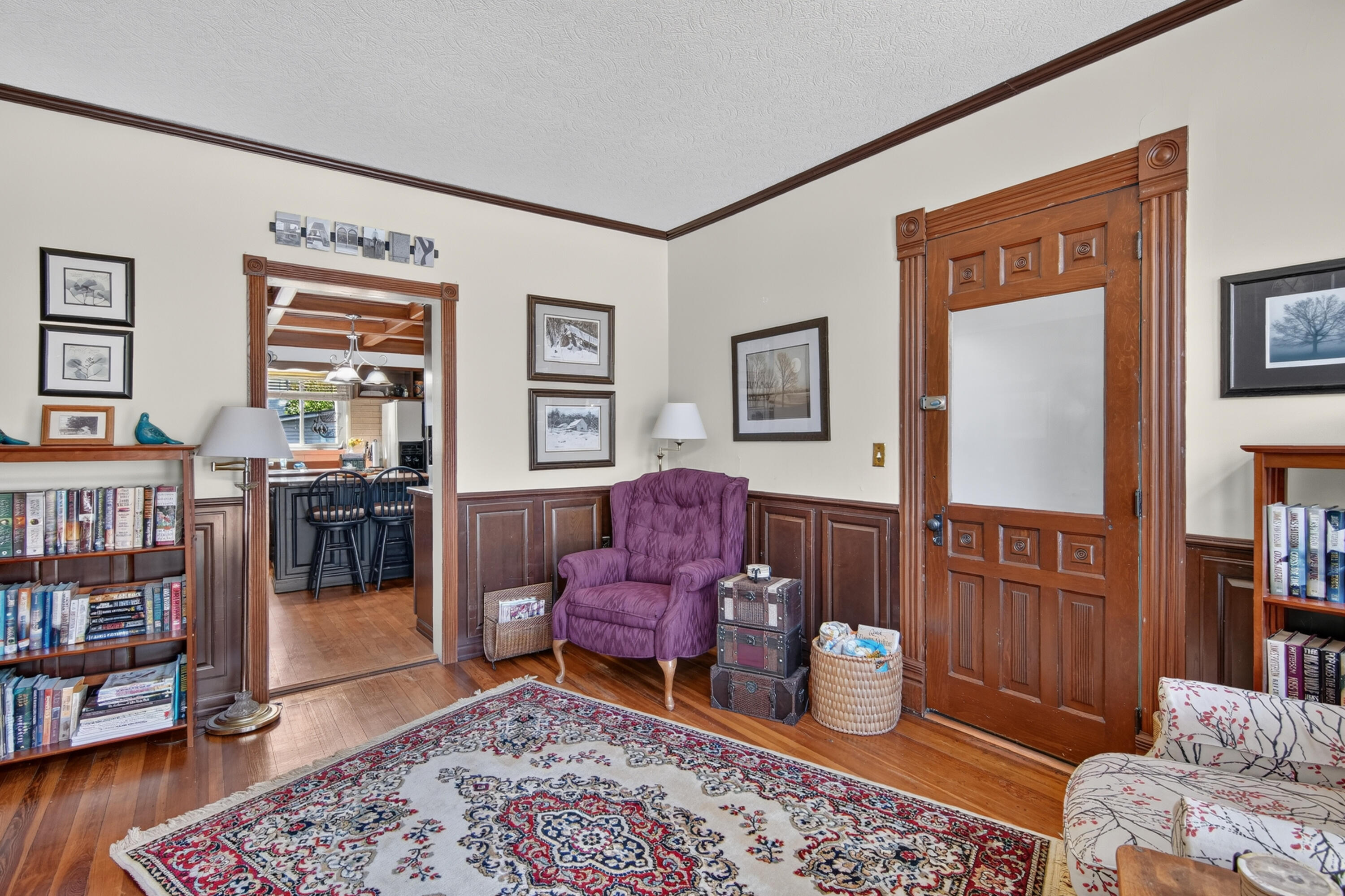 507 Grove Street Property Photo 15