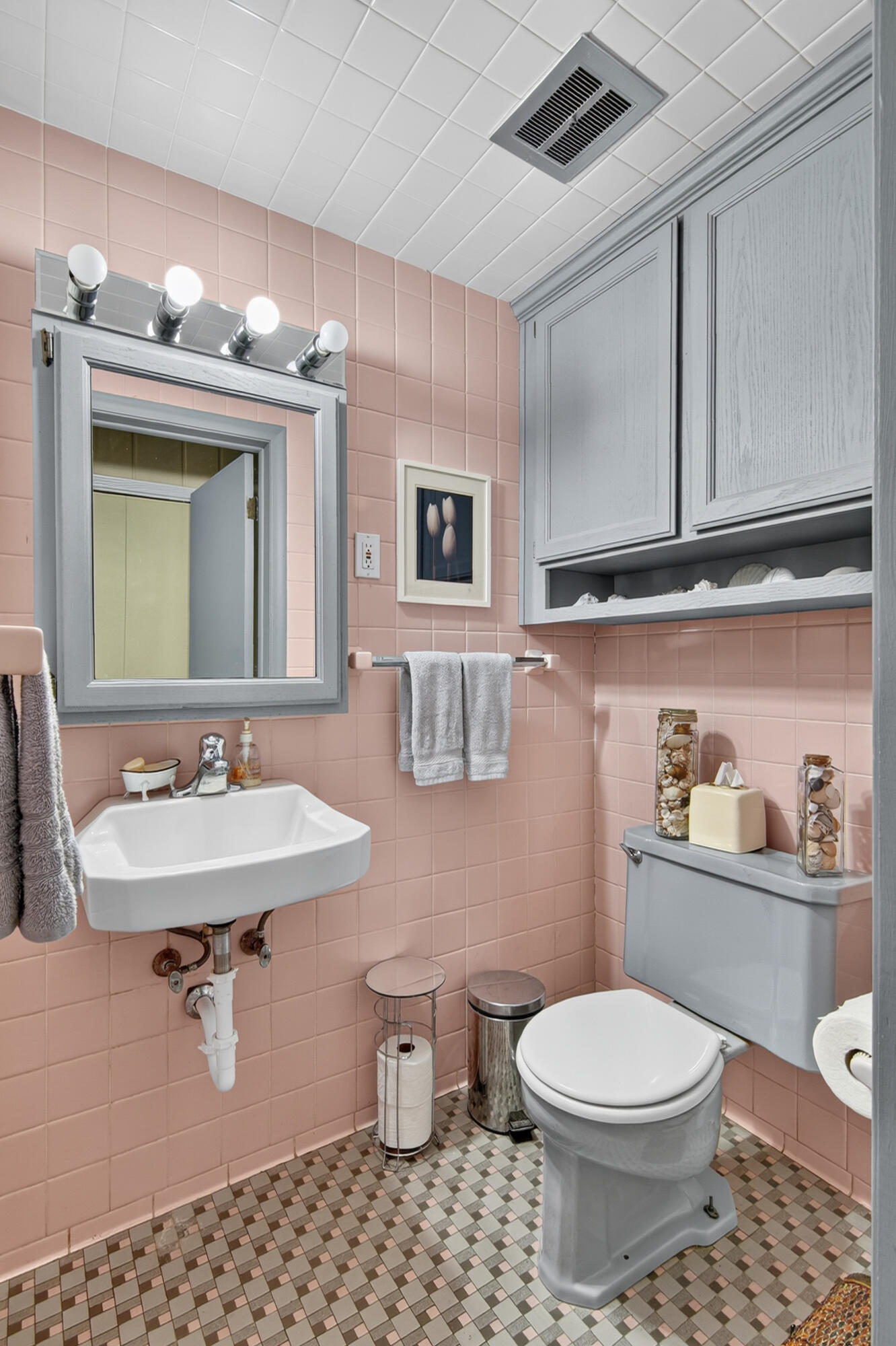 507 Grove Street Property Photo 52