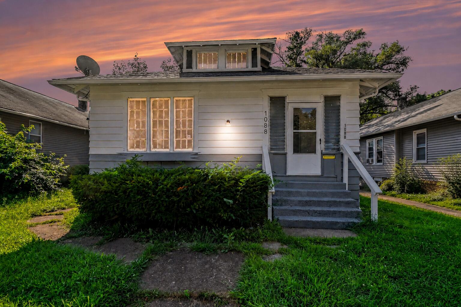 1088 Ogden Avenue Property Photo 1