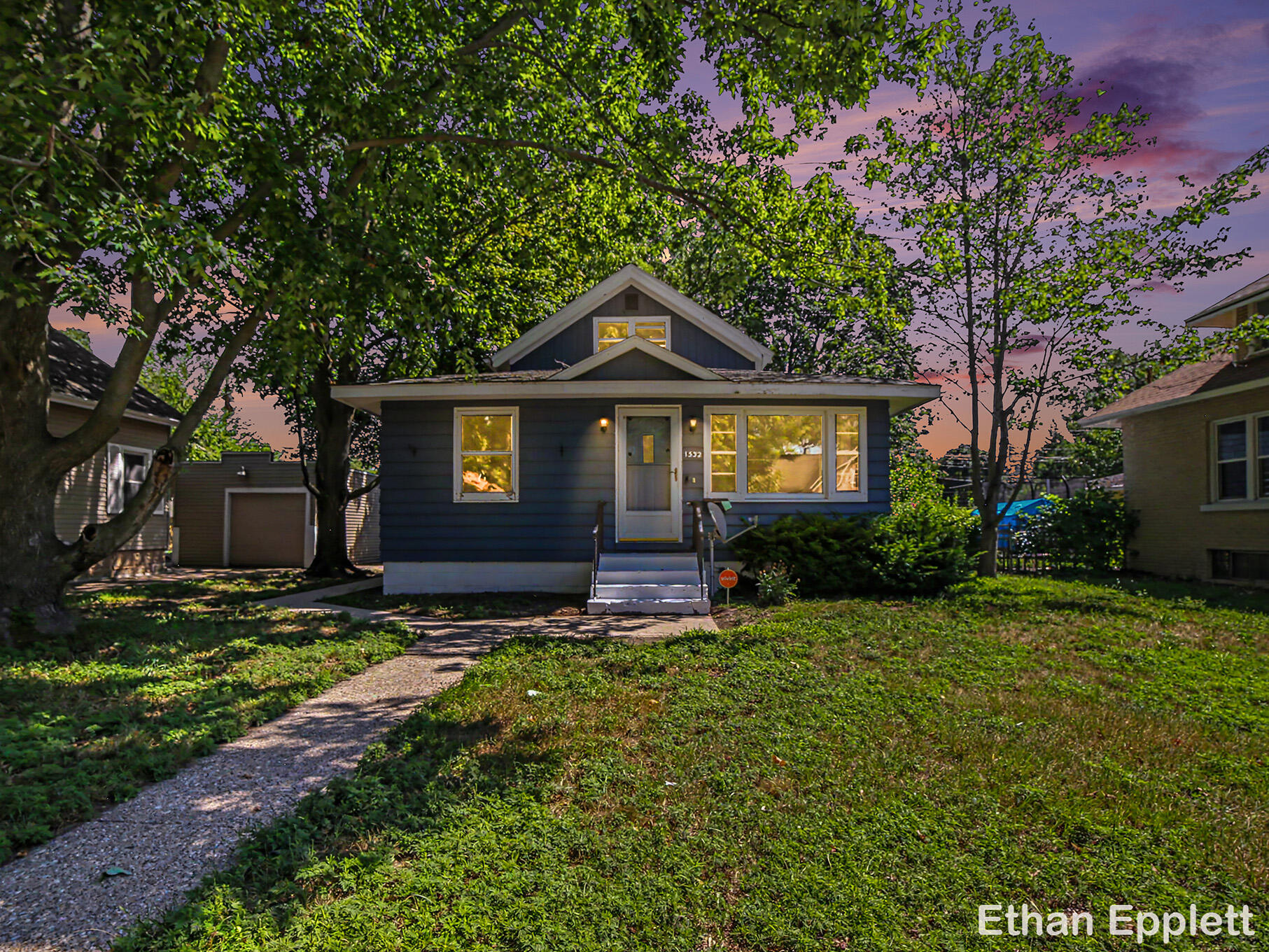 1532 Leahy Street Property Photo 1