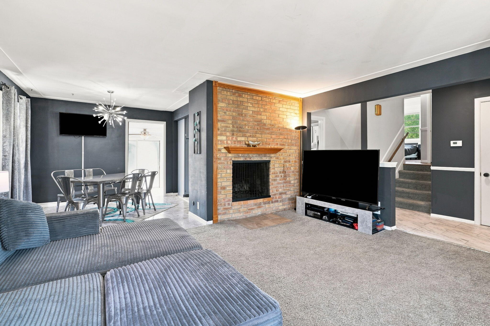 1044 Lockridge Drive Ne Property Photo 11