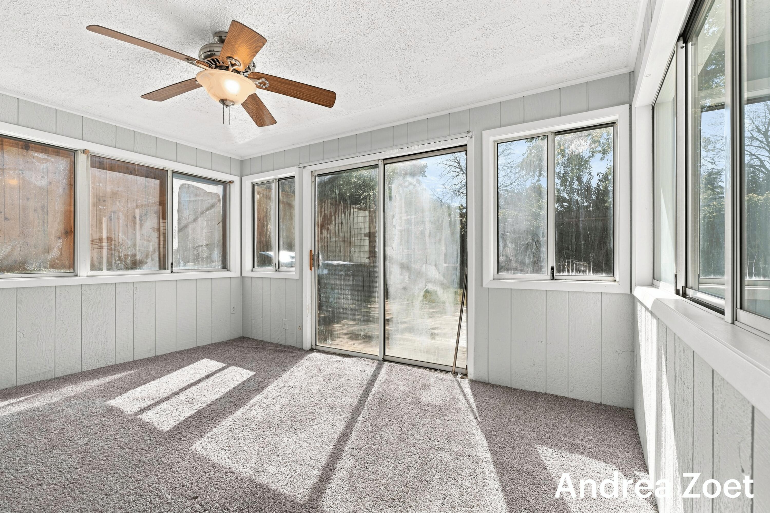1044 Lockridge Drive Ne Property Photo 21