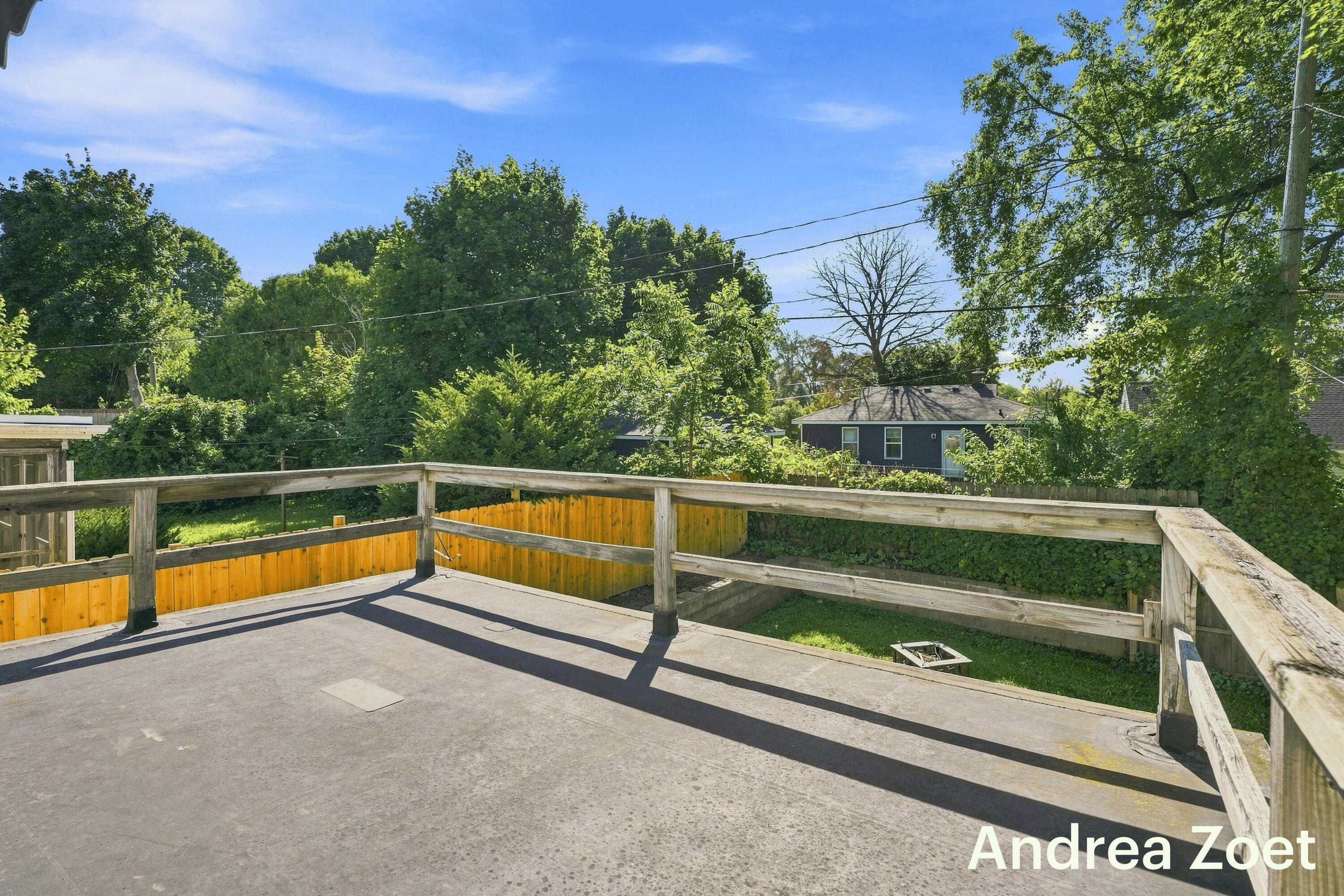 1044 Lockridge Drive Ne Property Photo 27