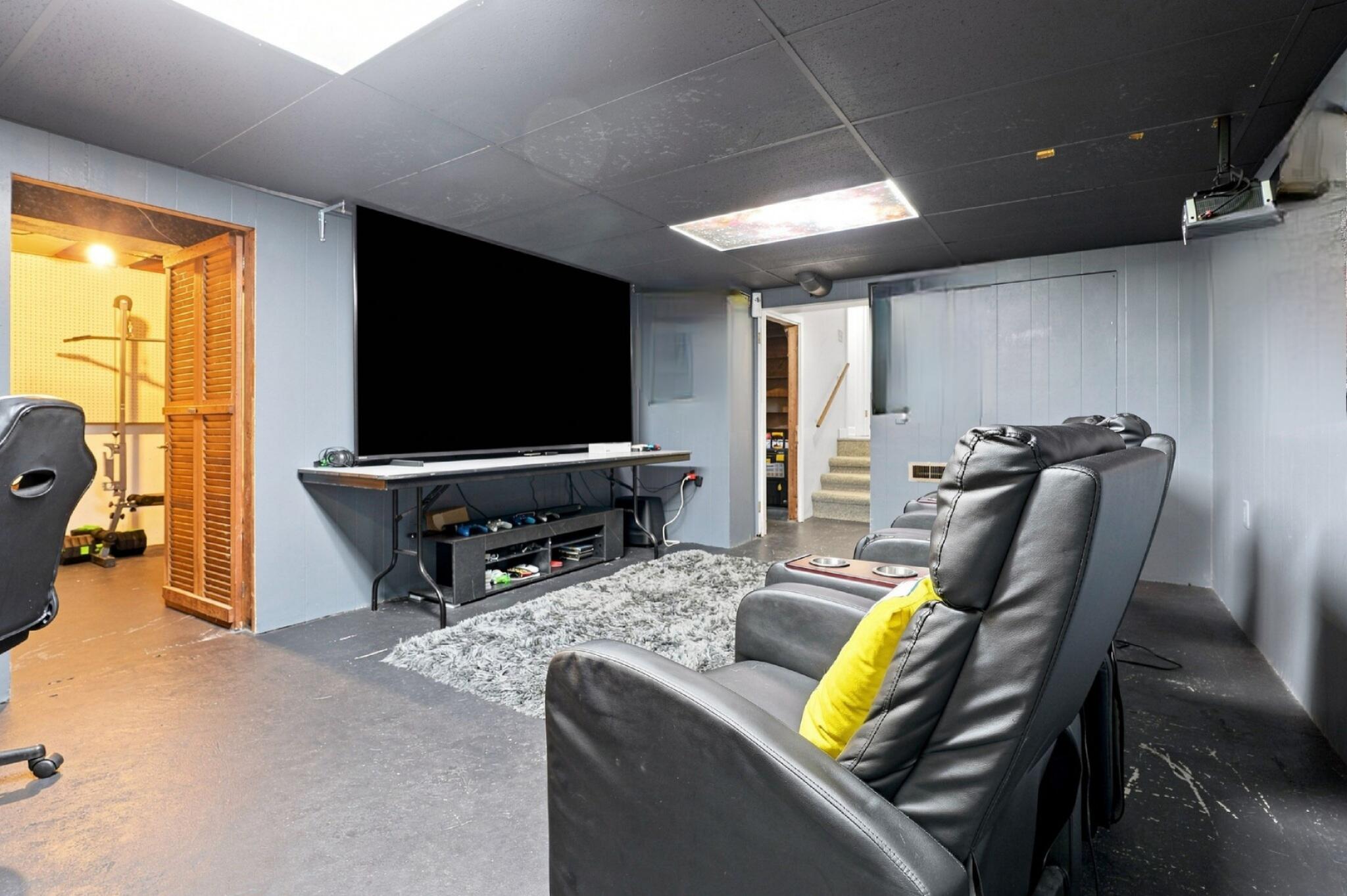 1044 Lockridge Drive Ne Property Photo 41