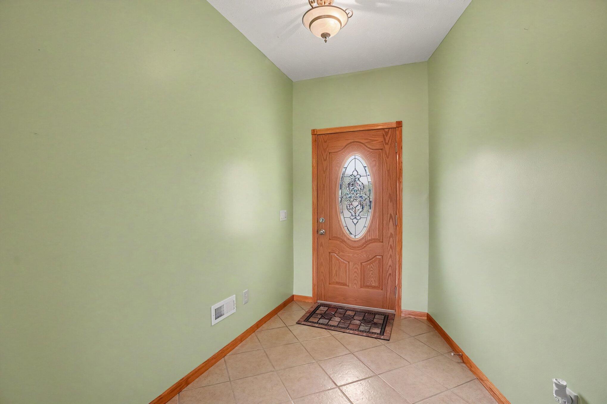 12996 Bayview Drive Property Photo 15