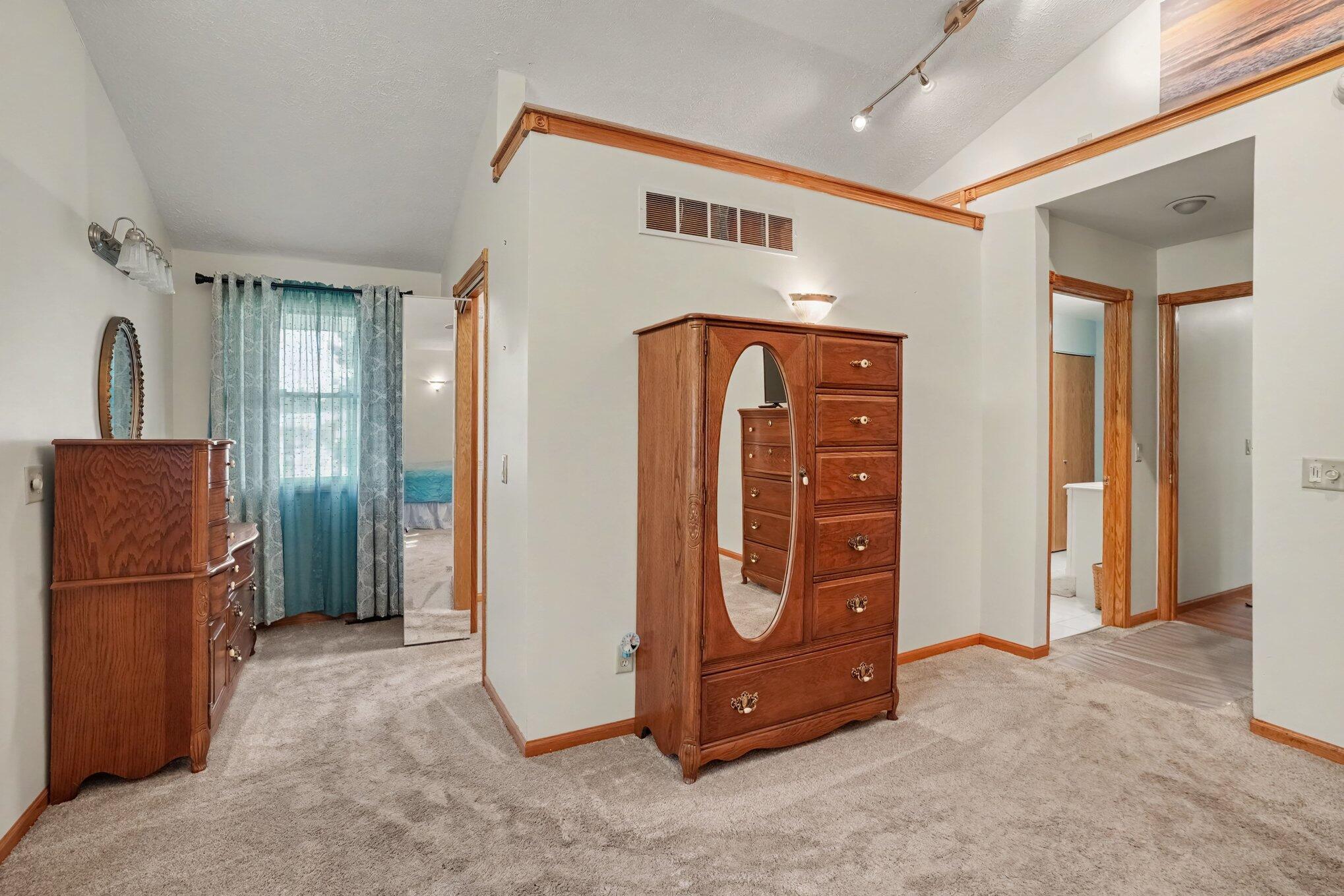 12996 Bayview Drive Property Photo 18
