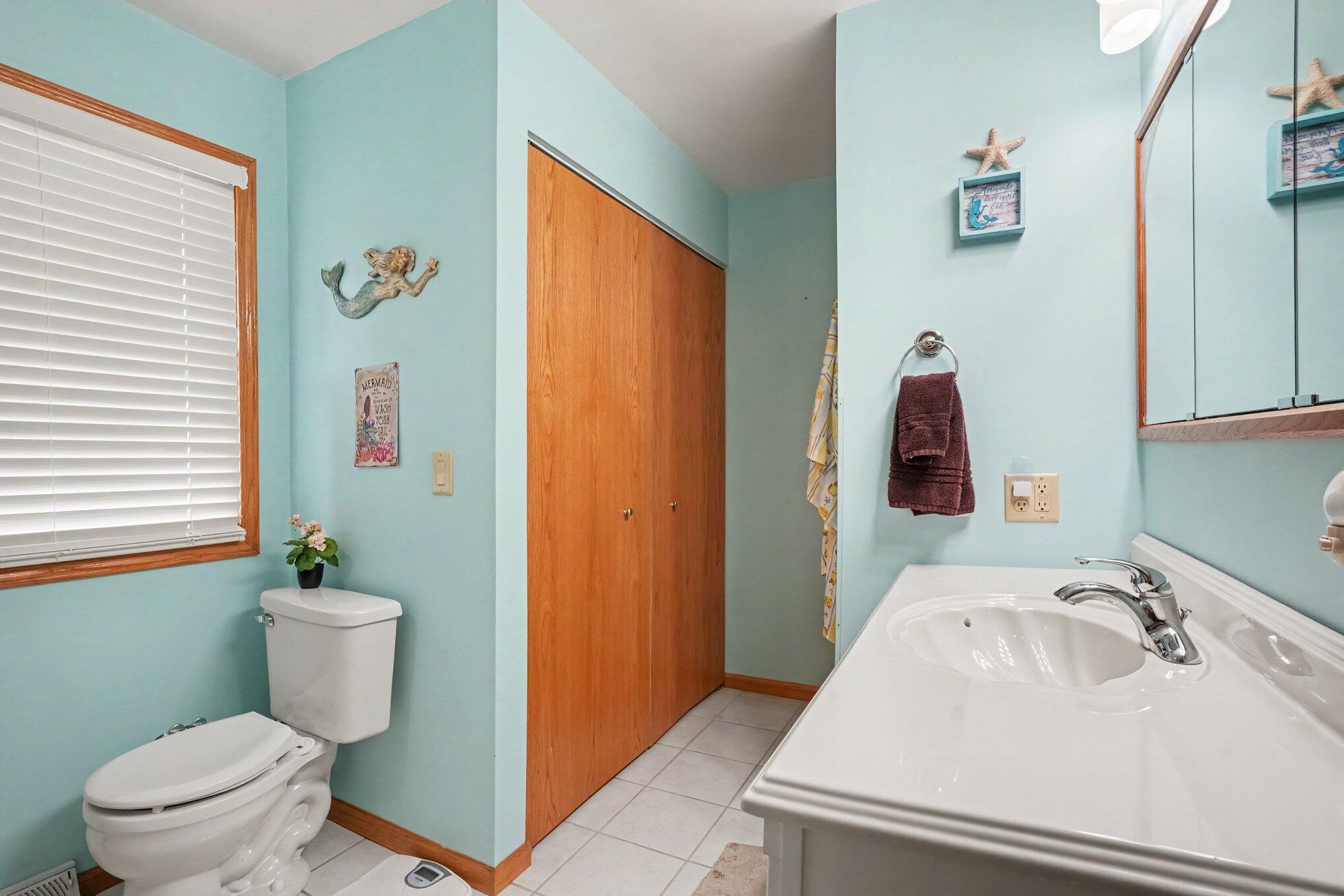 12996 Bayview Drive Property Photo 22