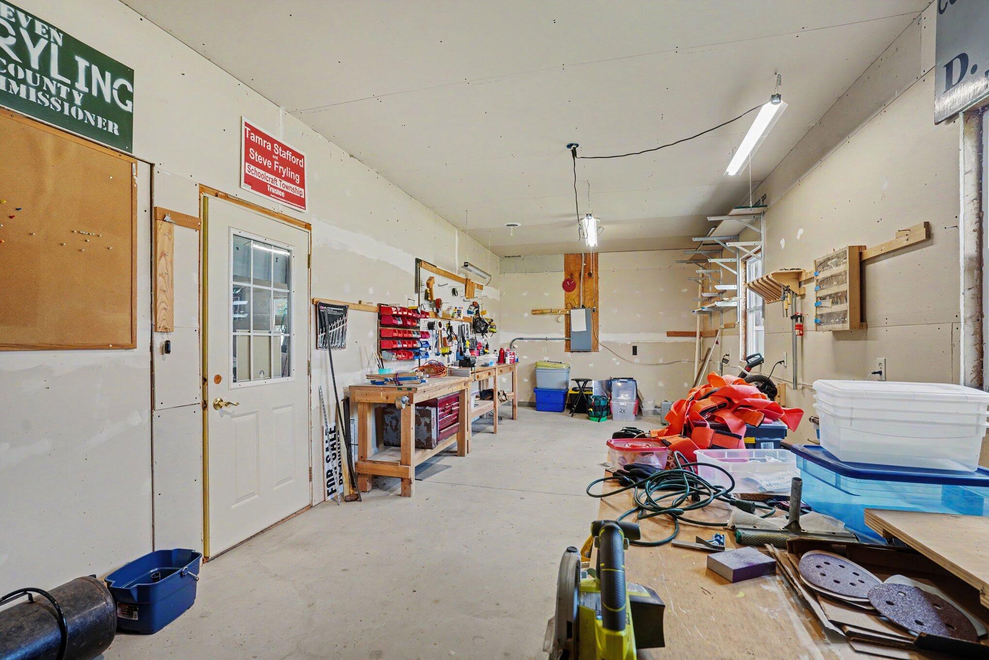 12996 Bayview Drive Property Photo 25