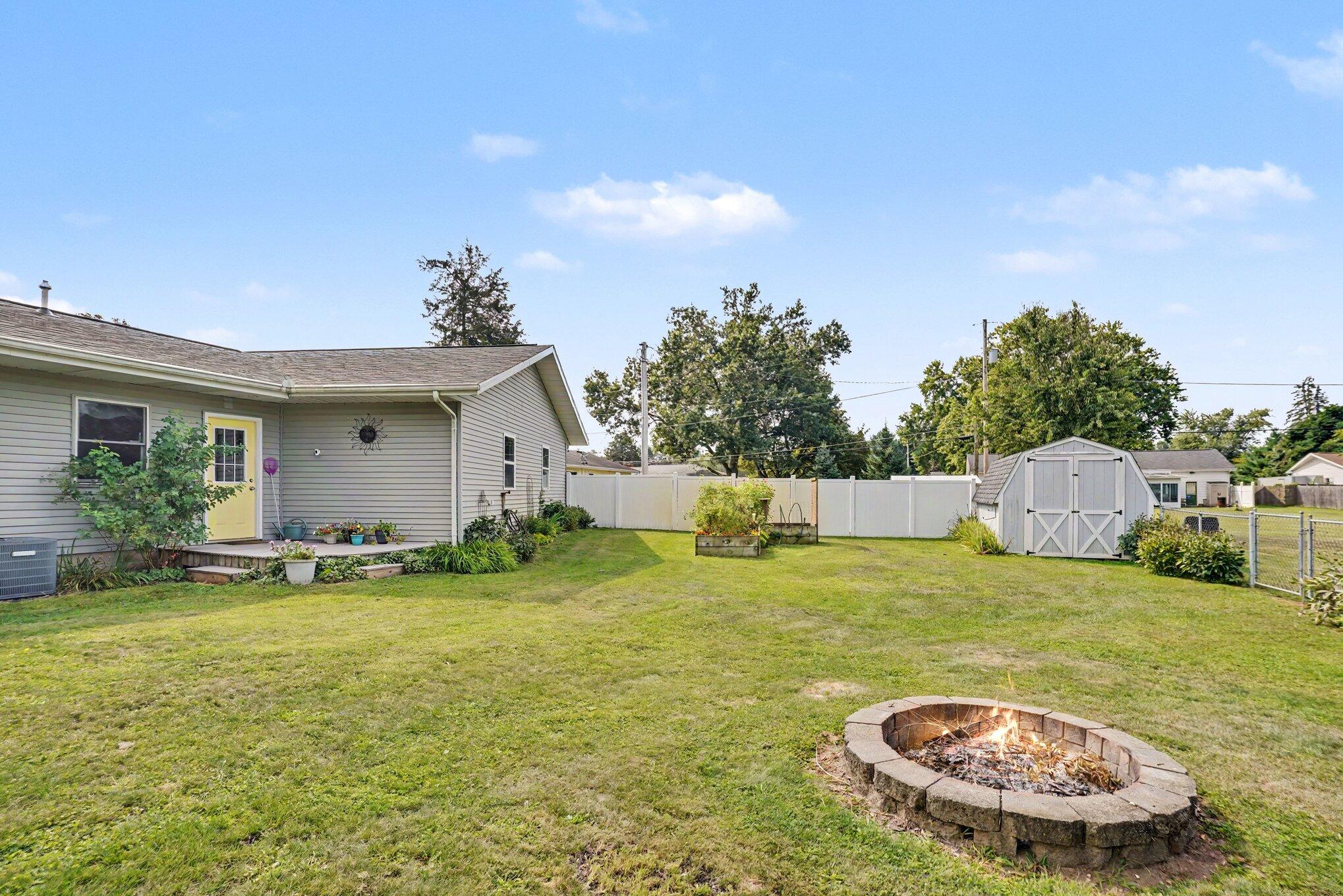 12996 Bayview Drive Property Photo 33