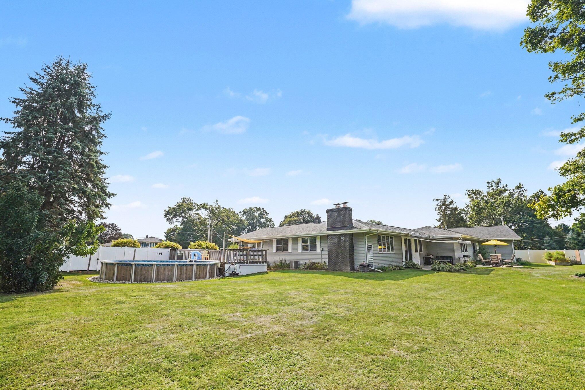 12996 Bayview Drive Property Photo 36