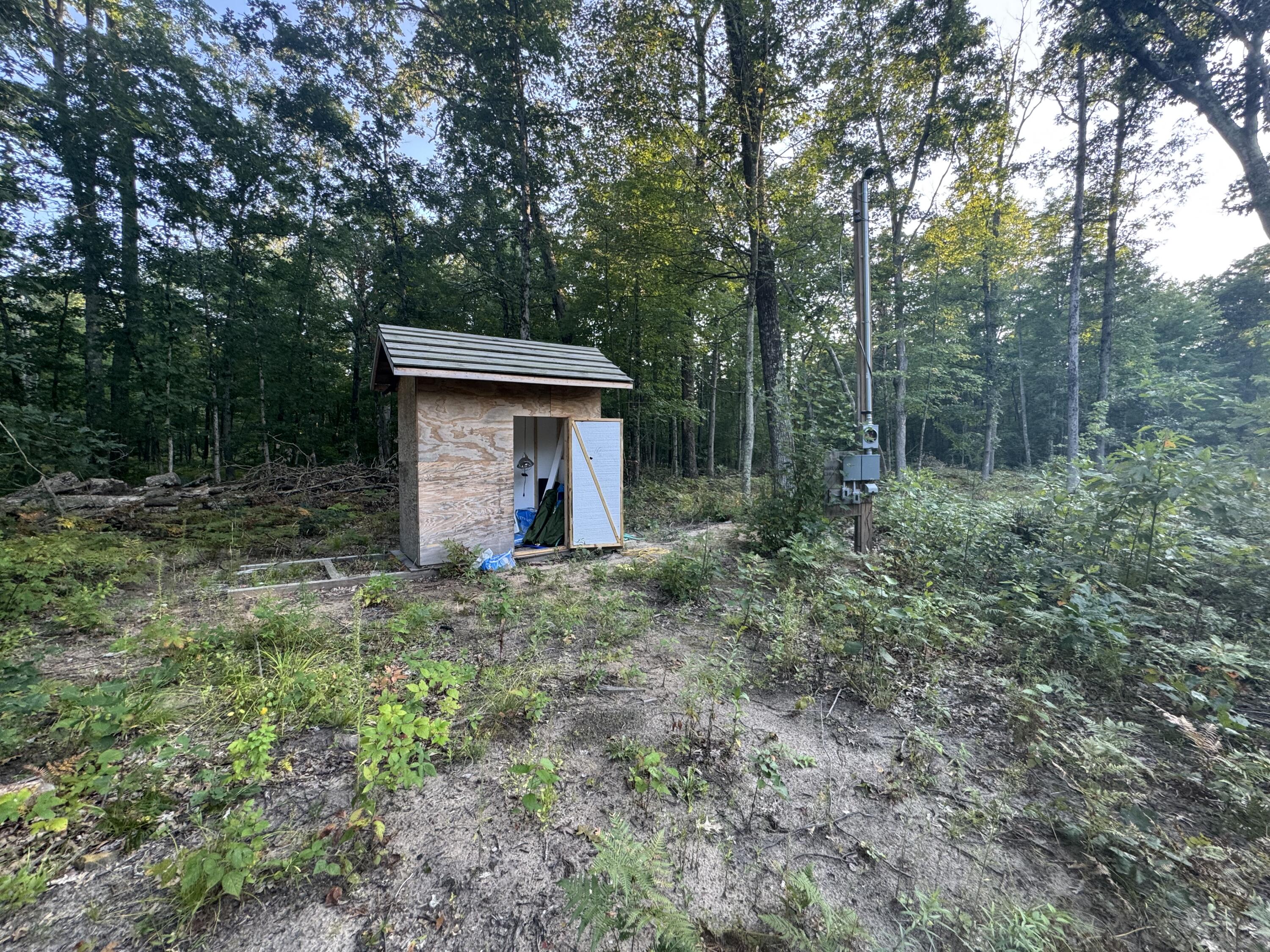 10381 Woodland Lane Property Photo 17