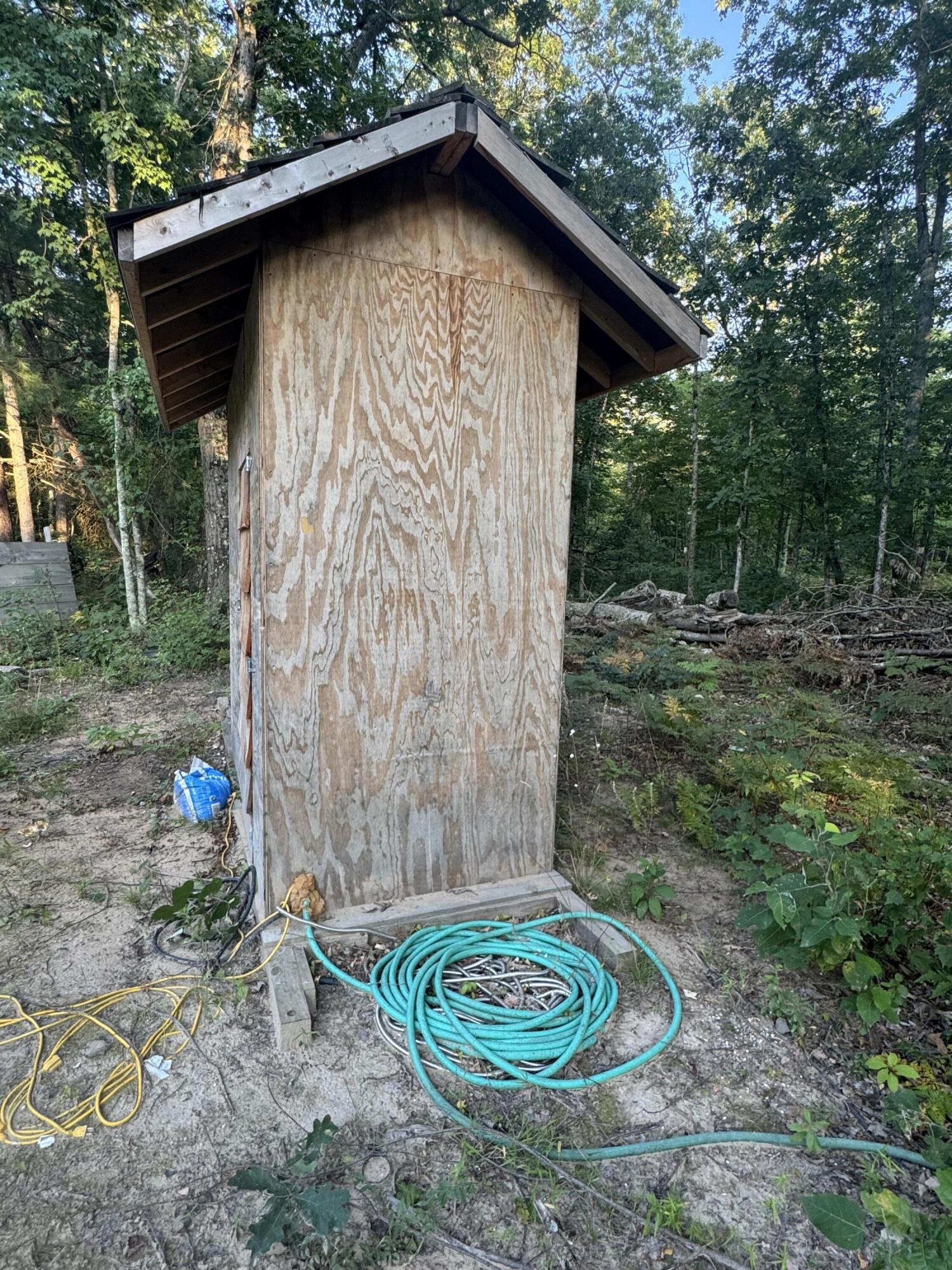 10381 Woodland Lane Property Photo 21