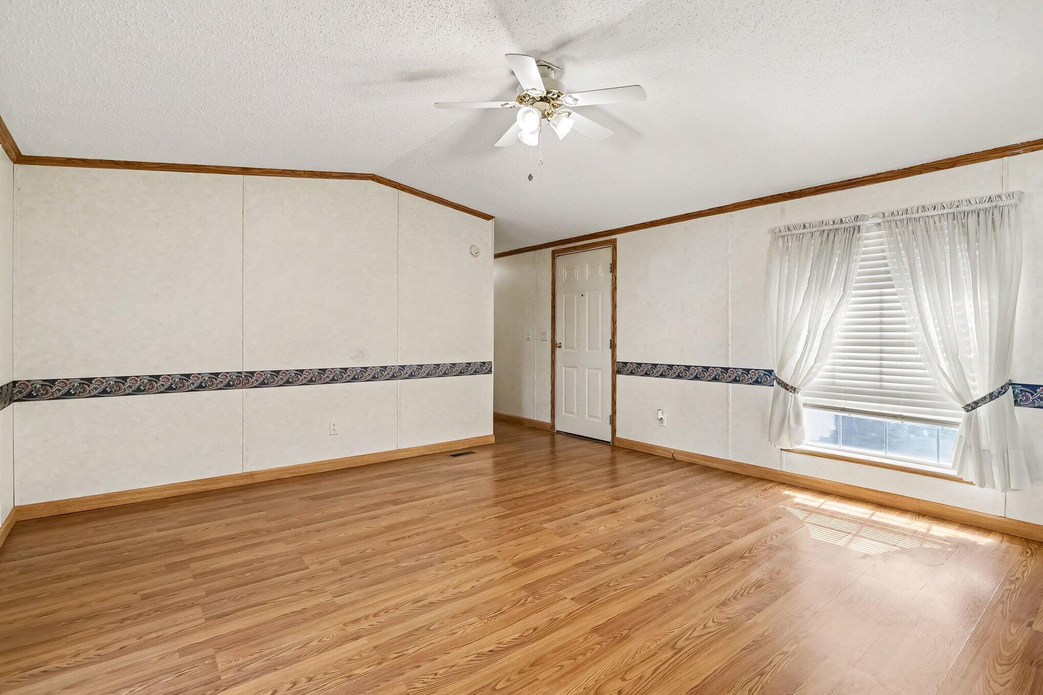 69205 Garver Lake Road 52 Property Photo 7