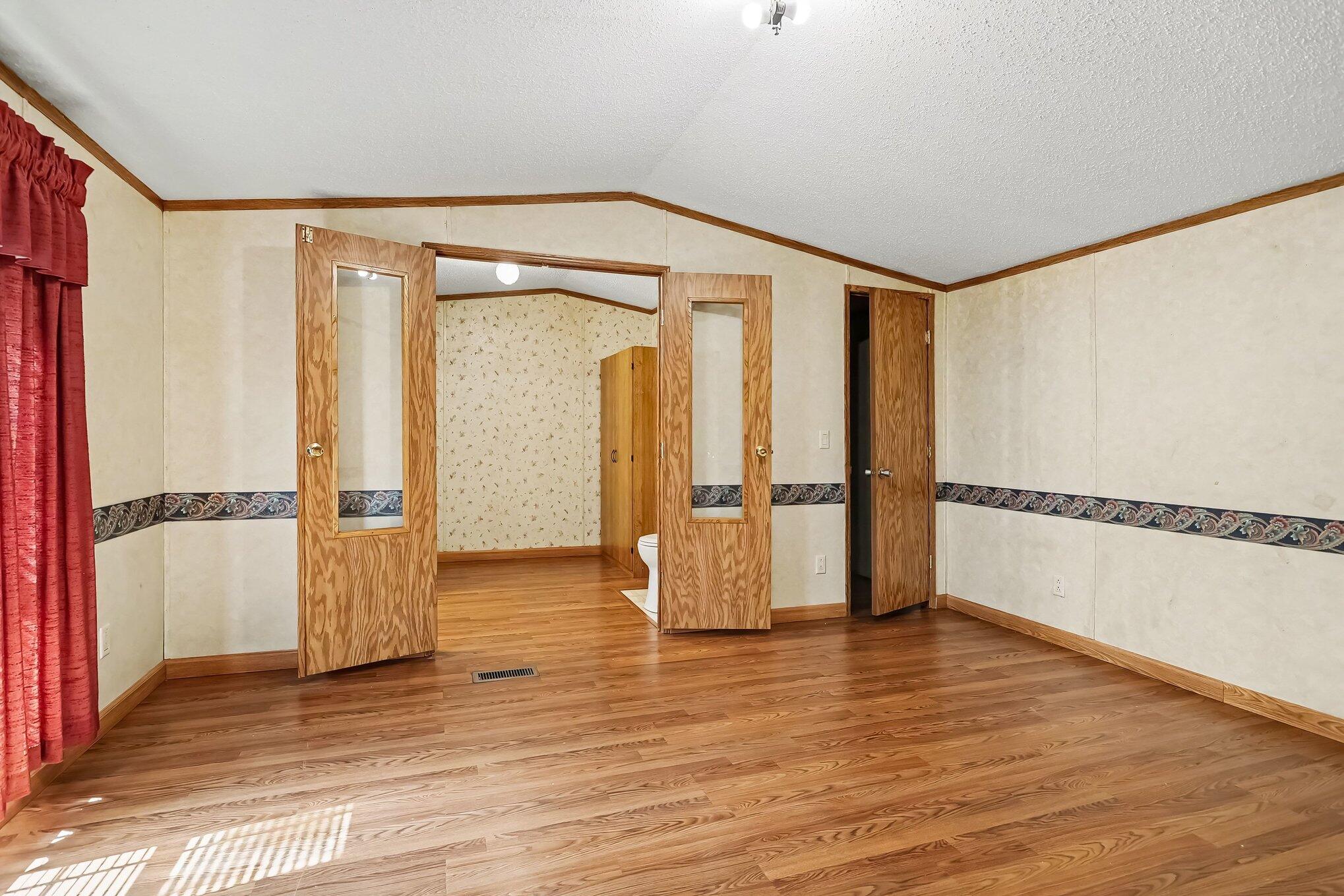 69205 Garver Lake Road 52 Property Photo 17