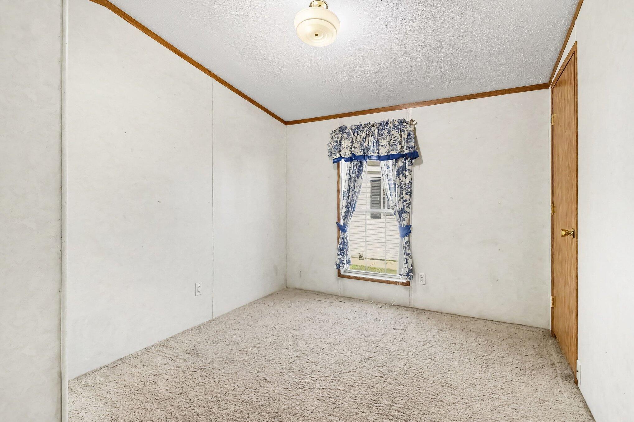 69205 Garver Lake Road 52 Property Photo 21