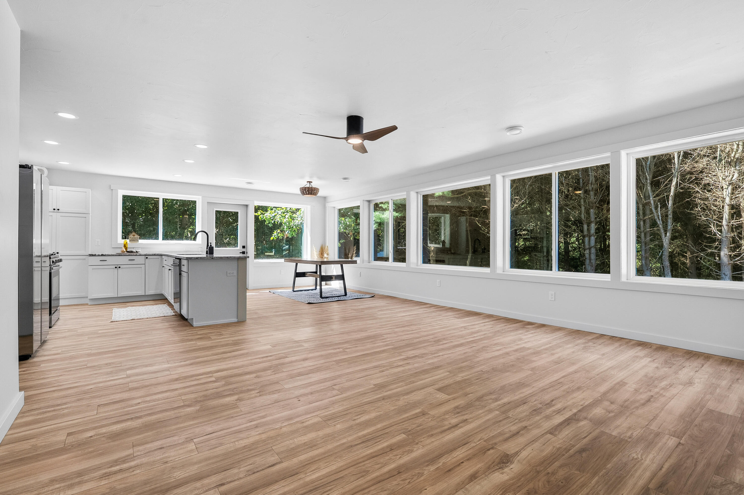 57160 Highfield Road Property Photo 6