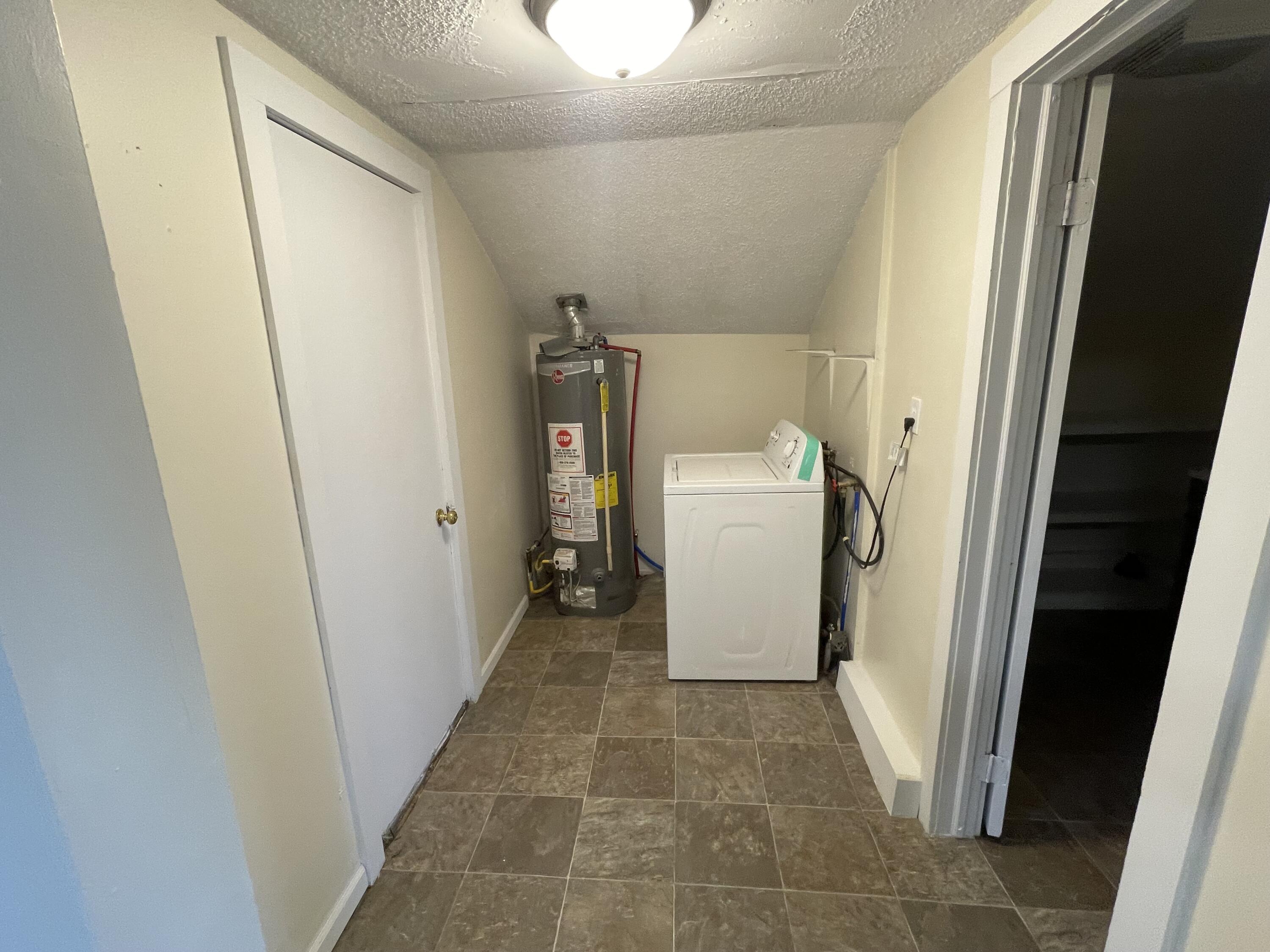 97 White Street Property Photo 10
