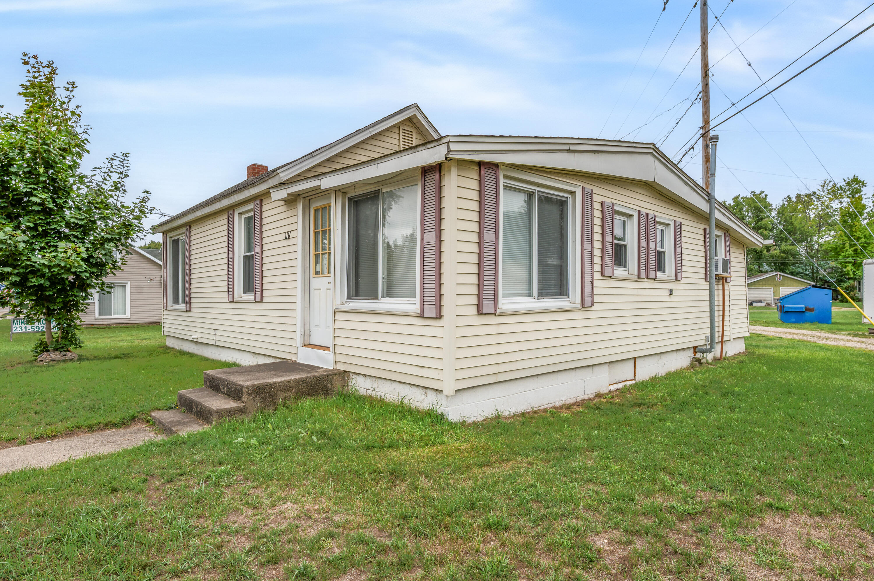 1111 N State Street Property Photo 4