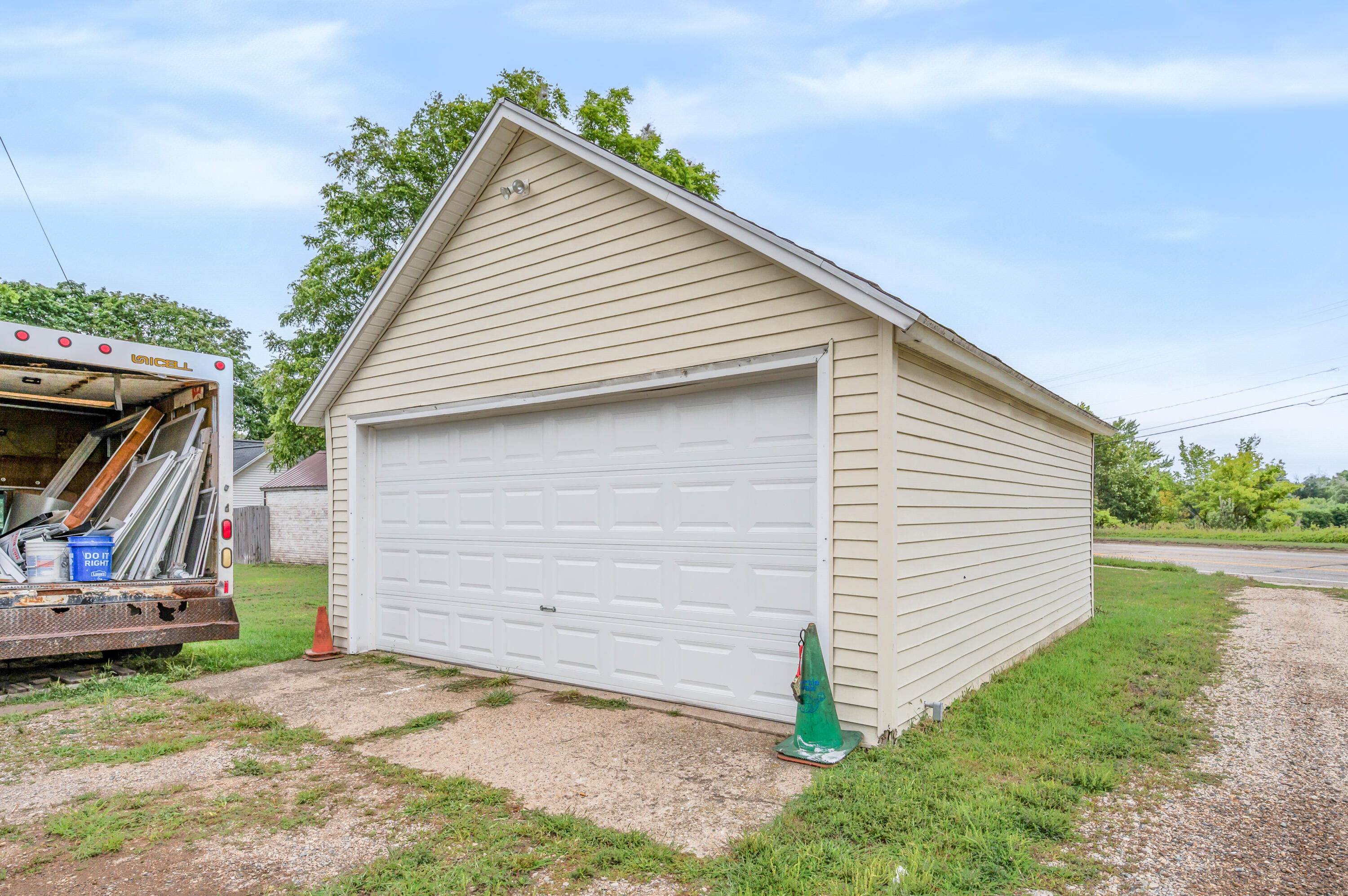 1111 N State Street Property Photo 6