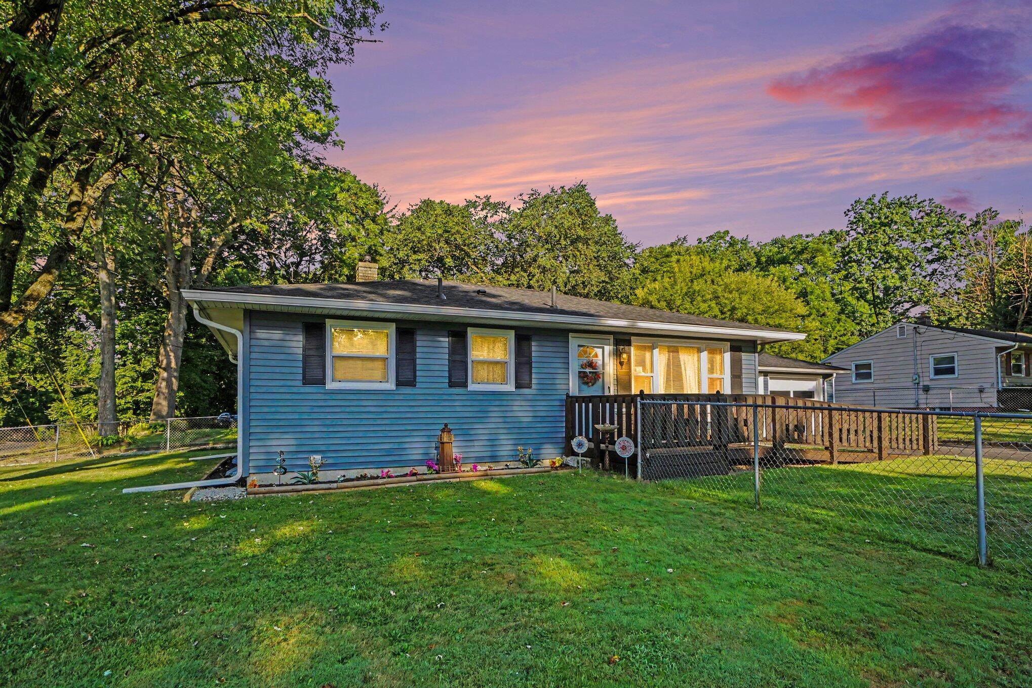 1207 Elkerton Avenue Property Photo 1