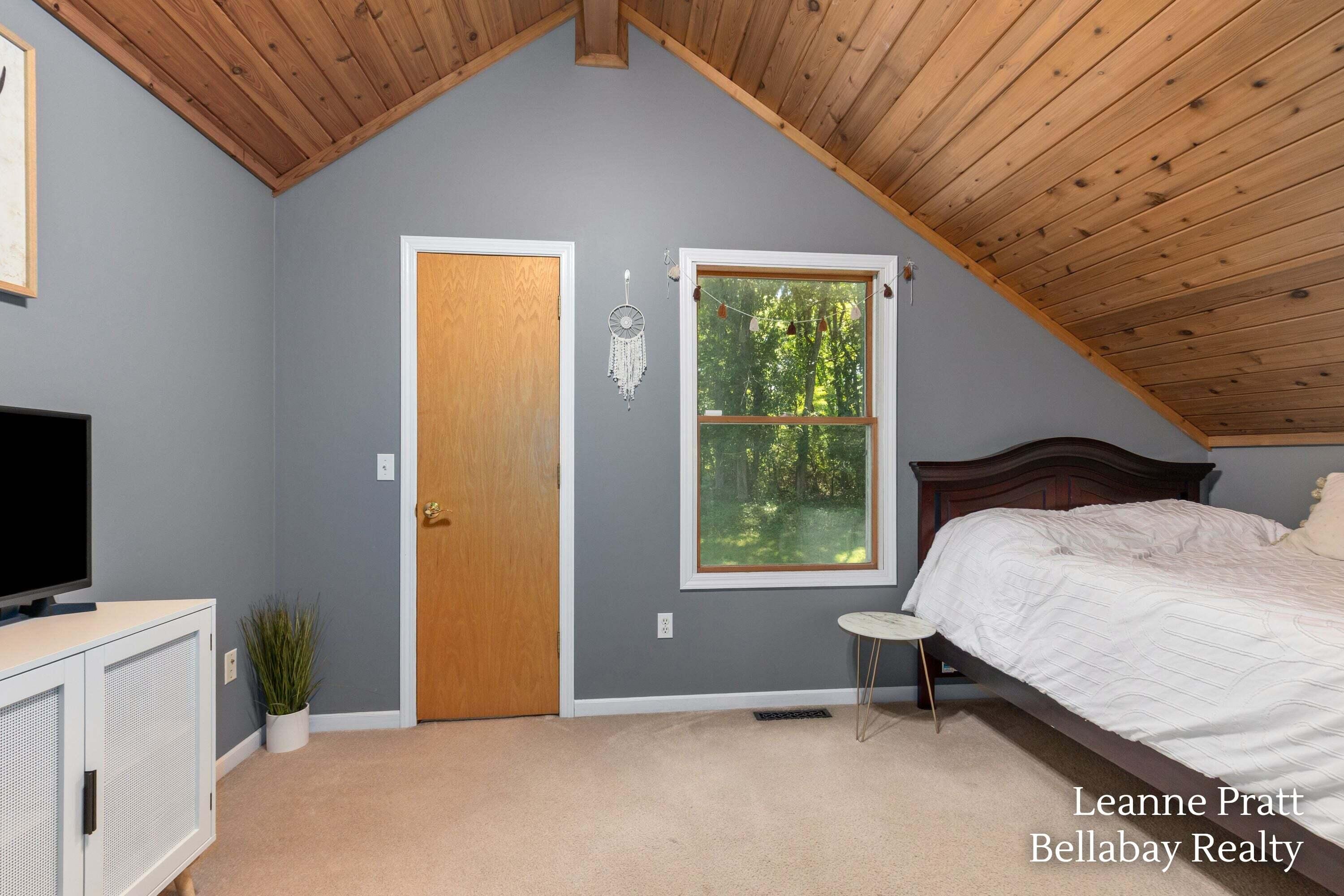 2575 Heath Road Property Photo 19
