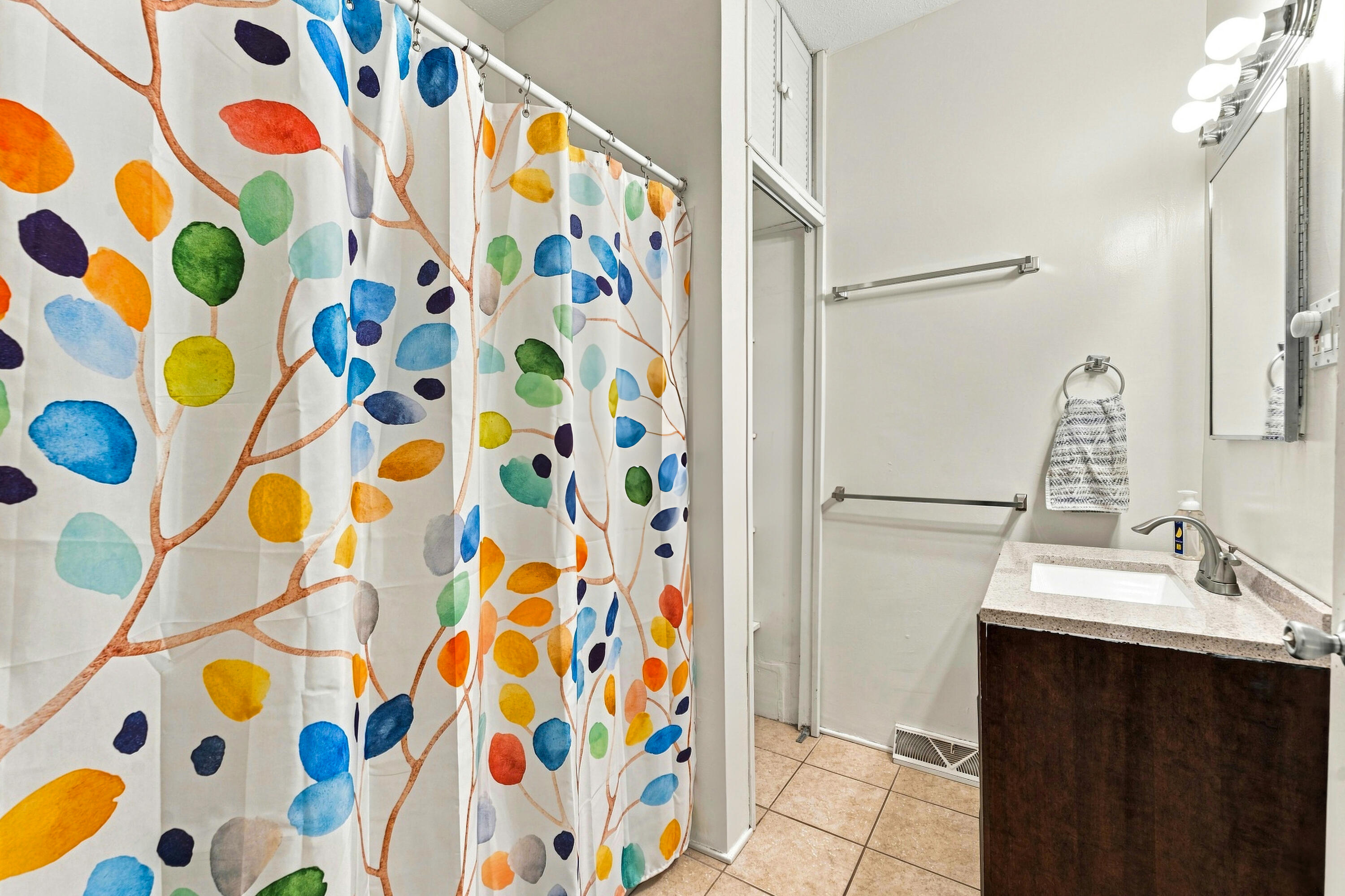 128 Floral Avenue Property Photo 13