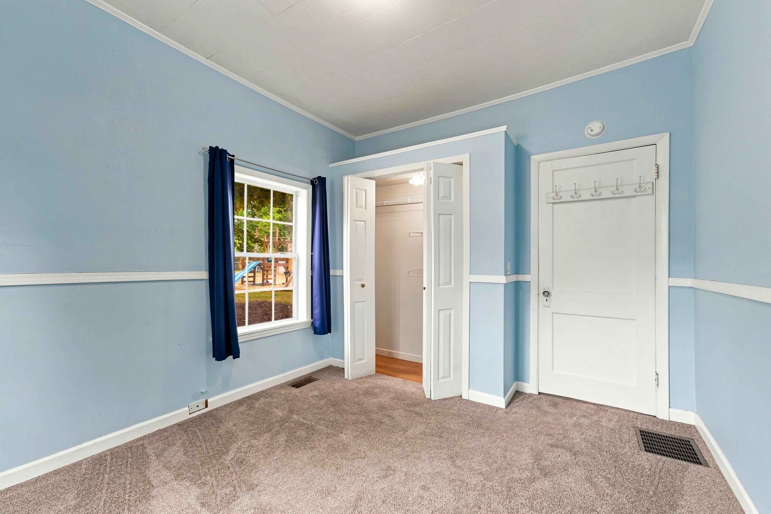 128 Floral Avenue Property Photo 18
