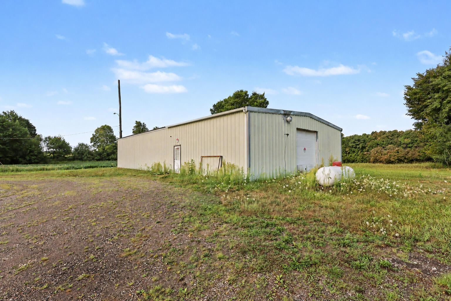 11581 Mulliken Road Property Photo 9