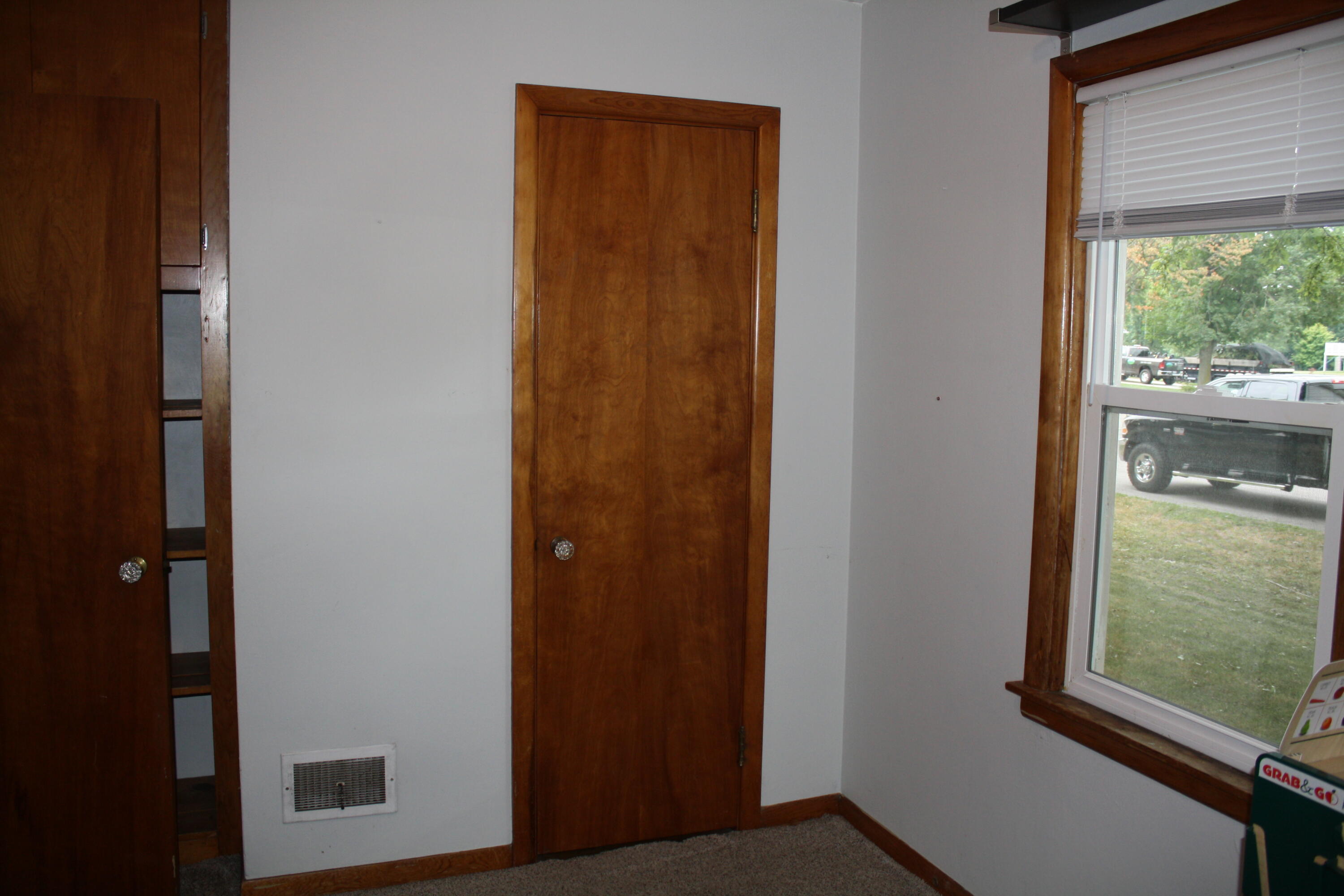 1580 Larry Drive 44 Property Photo 11