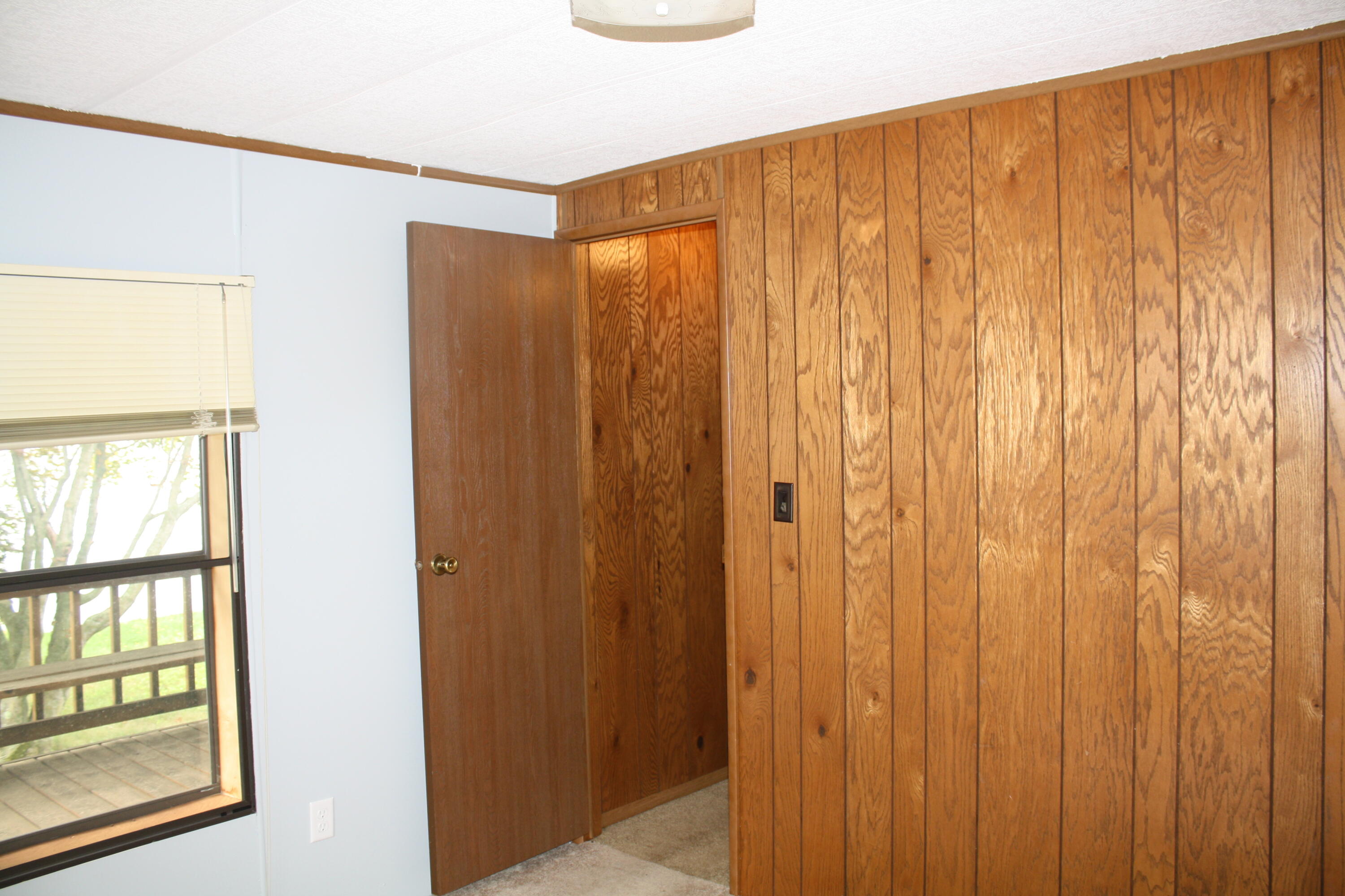 1580 Larry Drive 44 Property Photo 17