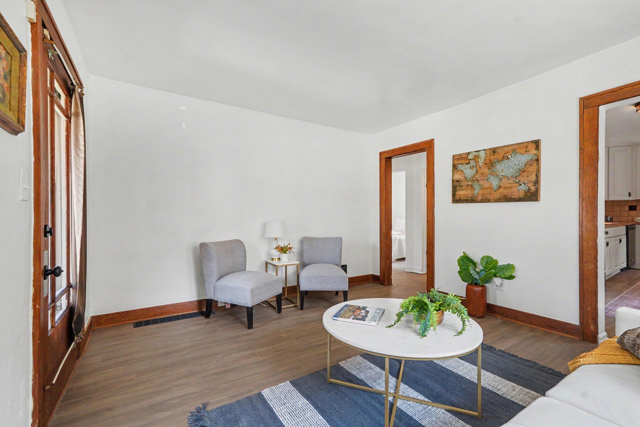 934 Diamond Avenue Ne Property Photo 7