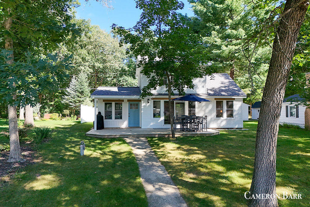 1514 E Cove Point Drive Property Photo 1