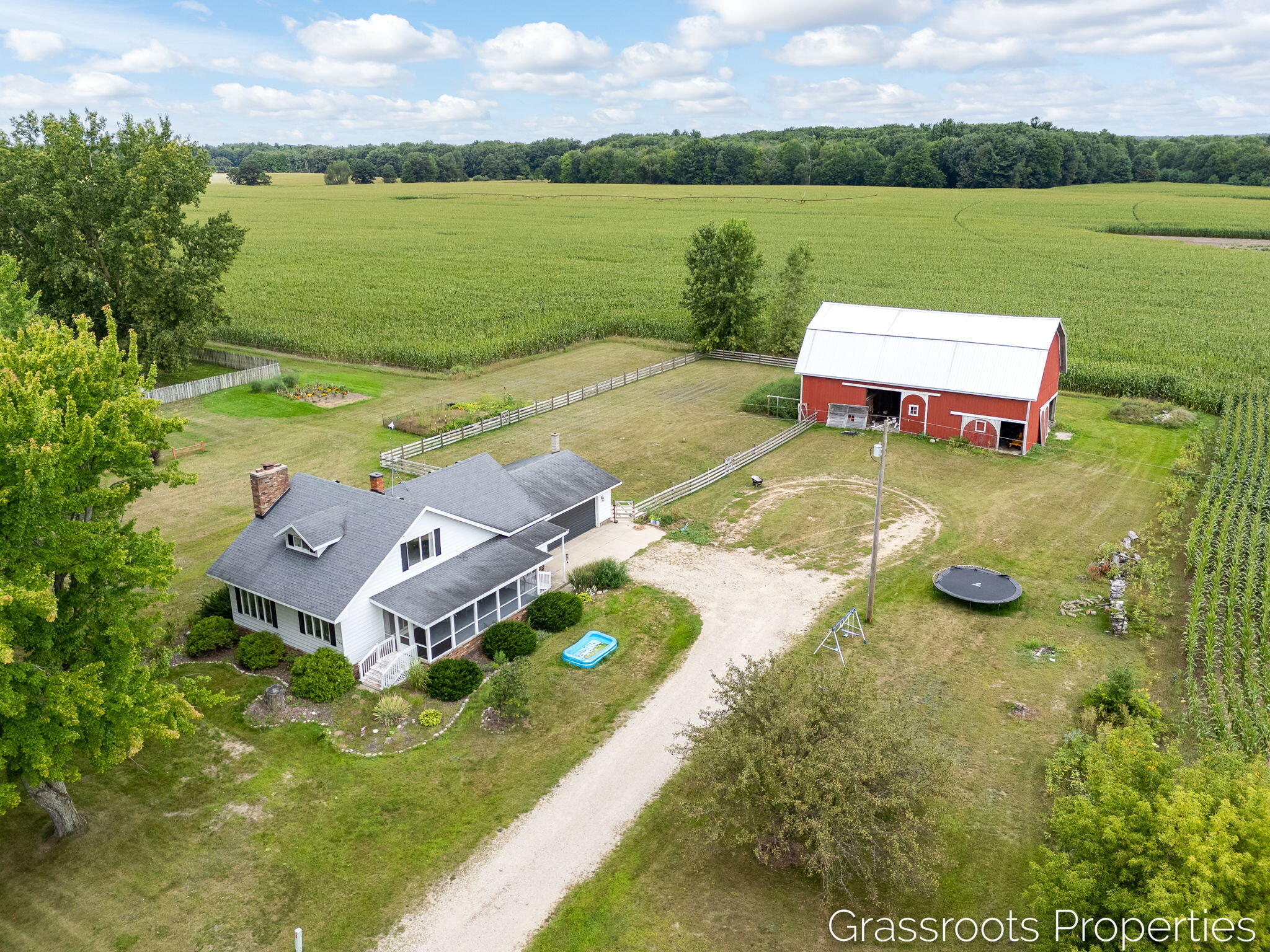 6196 W Sidney Road Property Photo 1