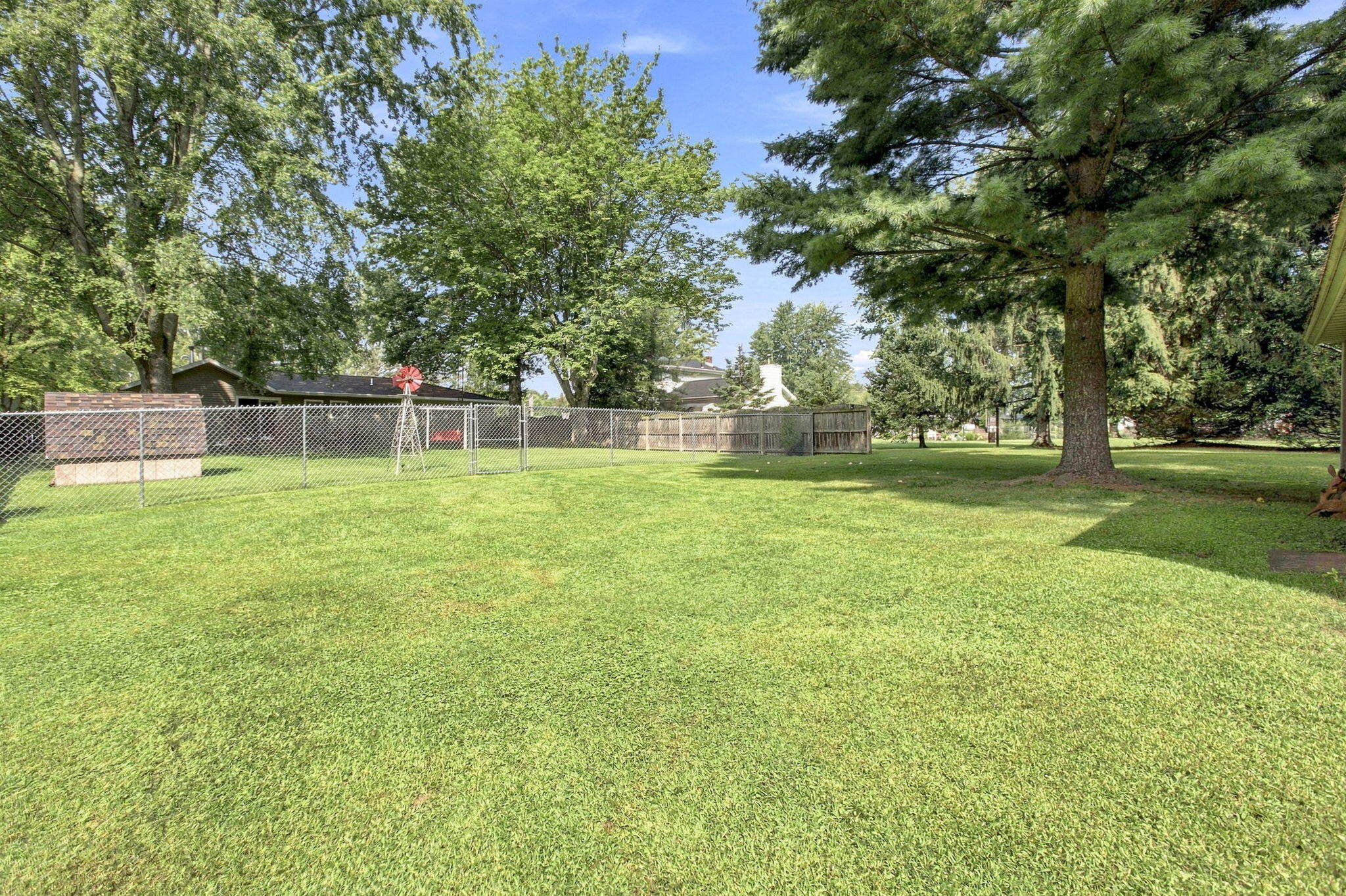 5609 Johnson Road Property Photo 40