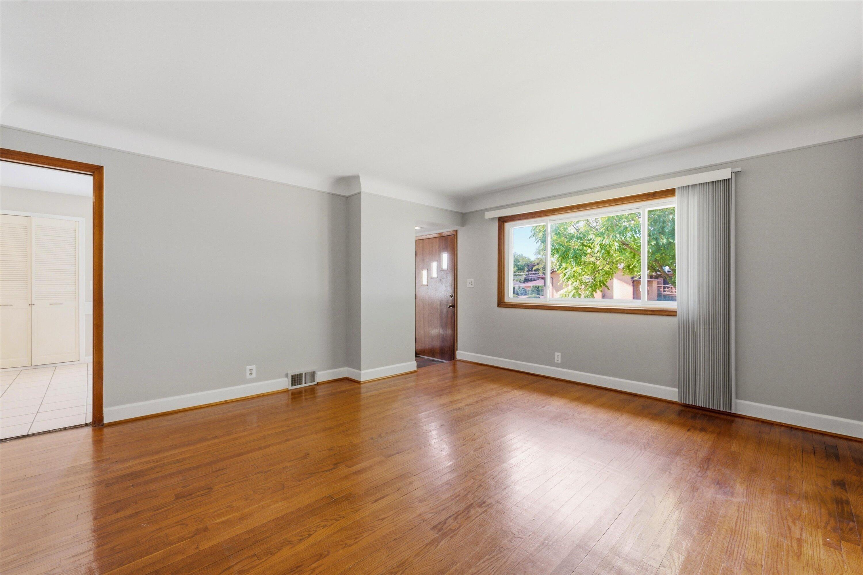 4159 Monroe Street Property Photo 3