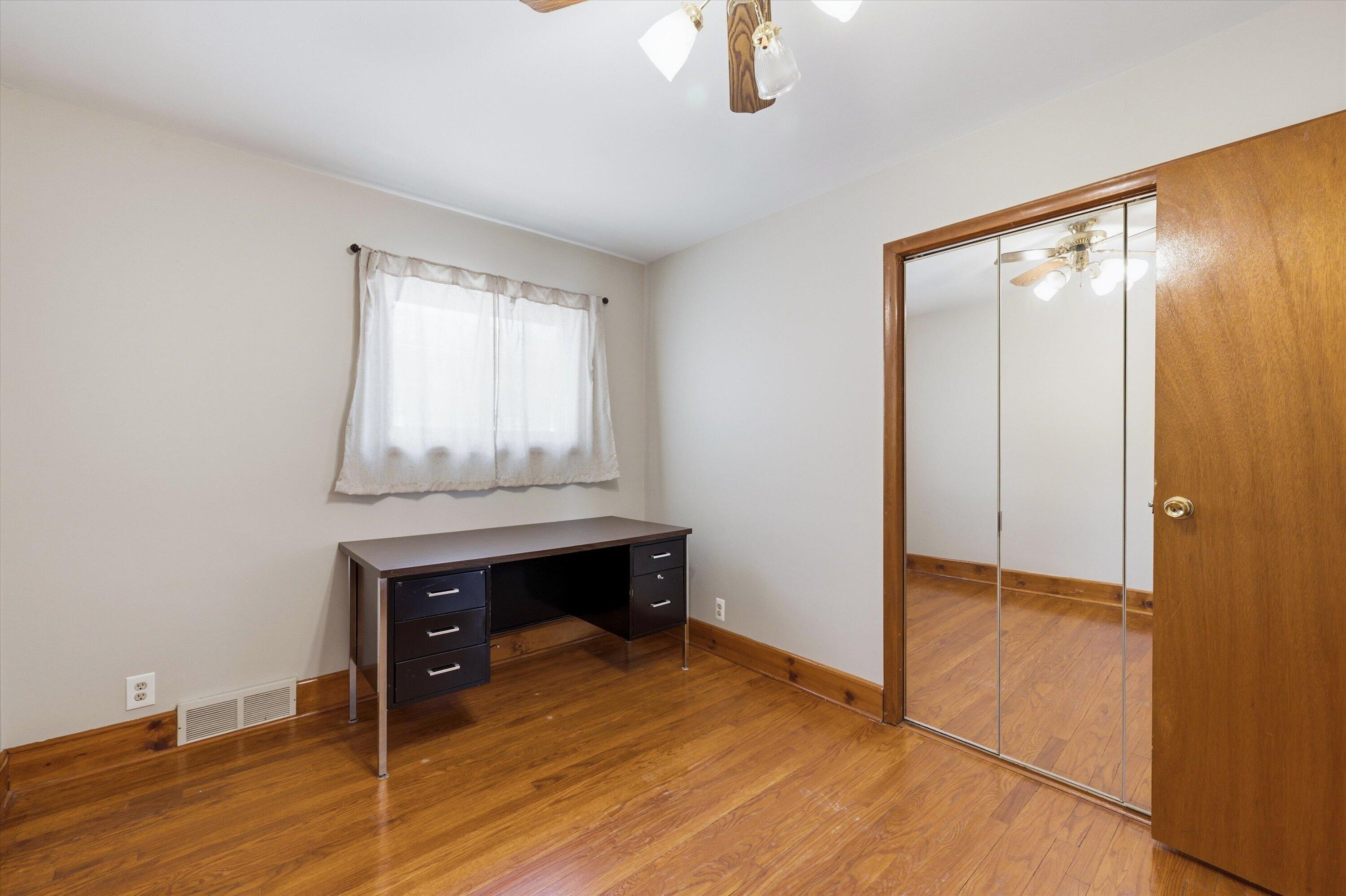 4159 Monroe Street Property Photo 11