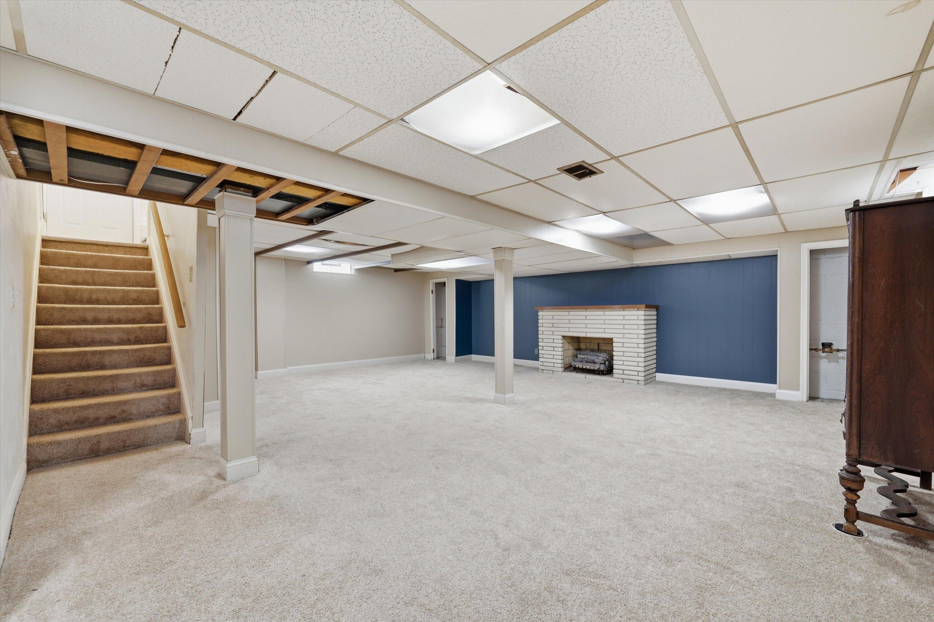 4159 Monroe Street Property Photo 16