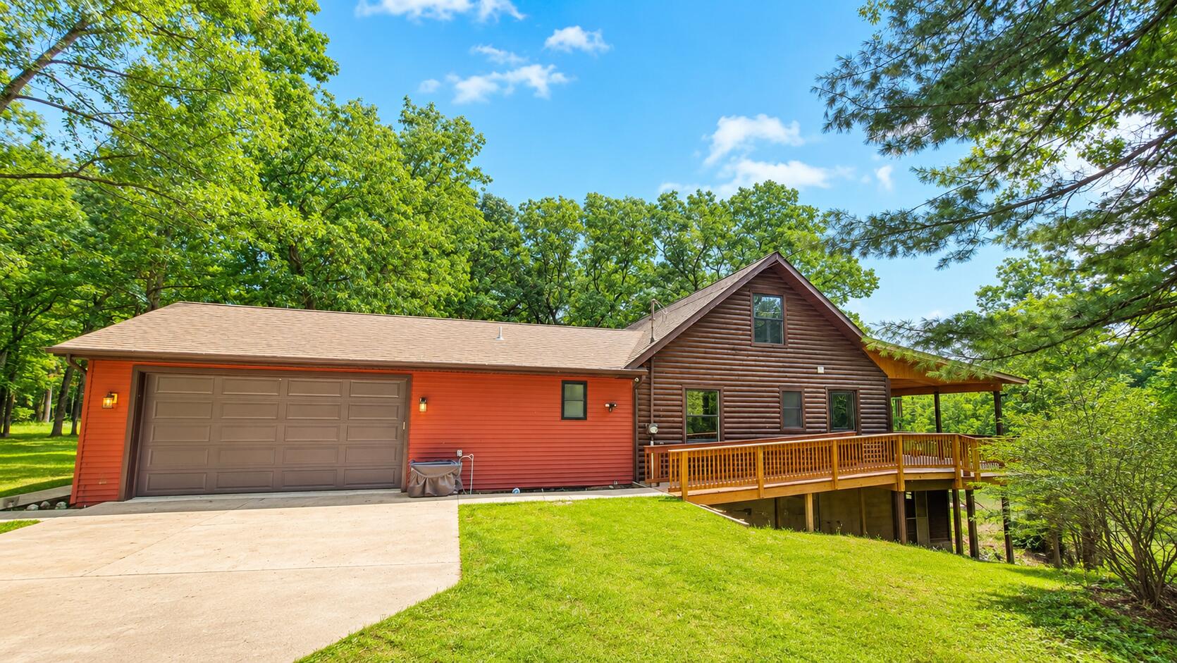 7616 Automobile Road Property Photo 1
