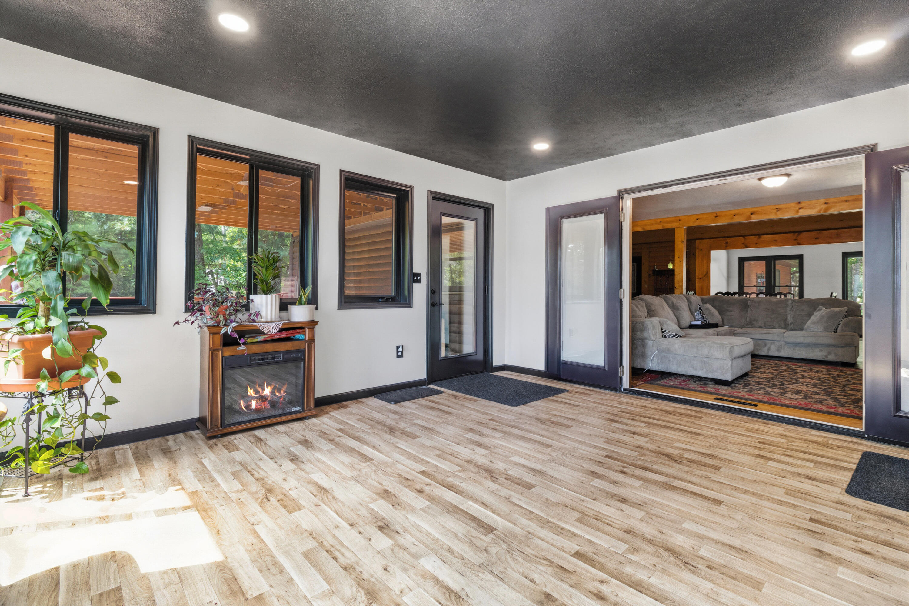 7616 Automobile Road Property Photo 15