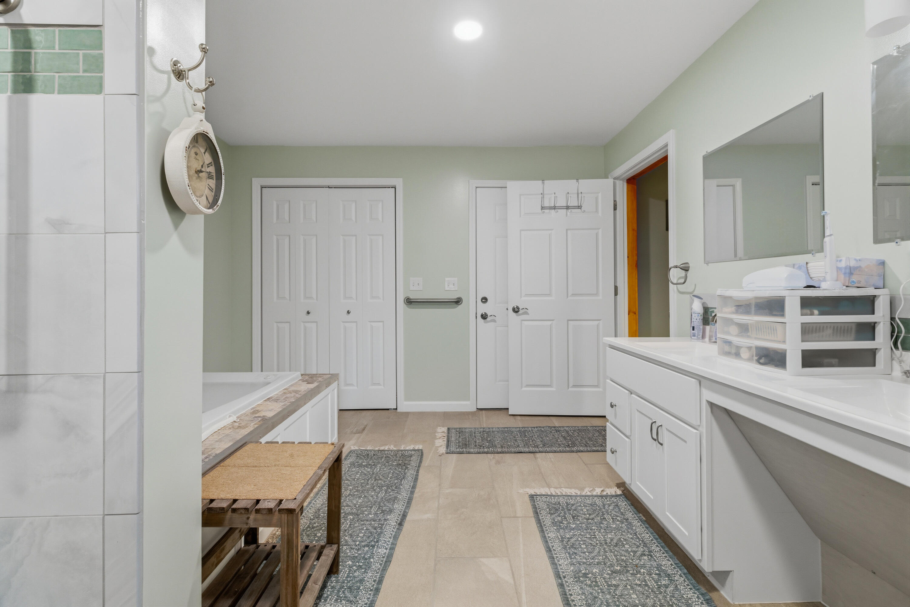 7616 Automobile Road Property Photo 20
