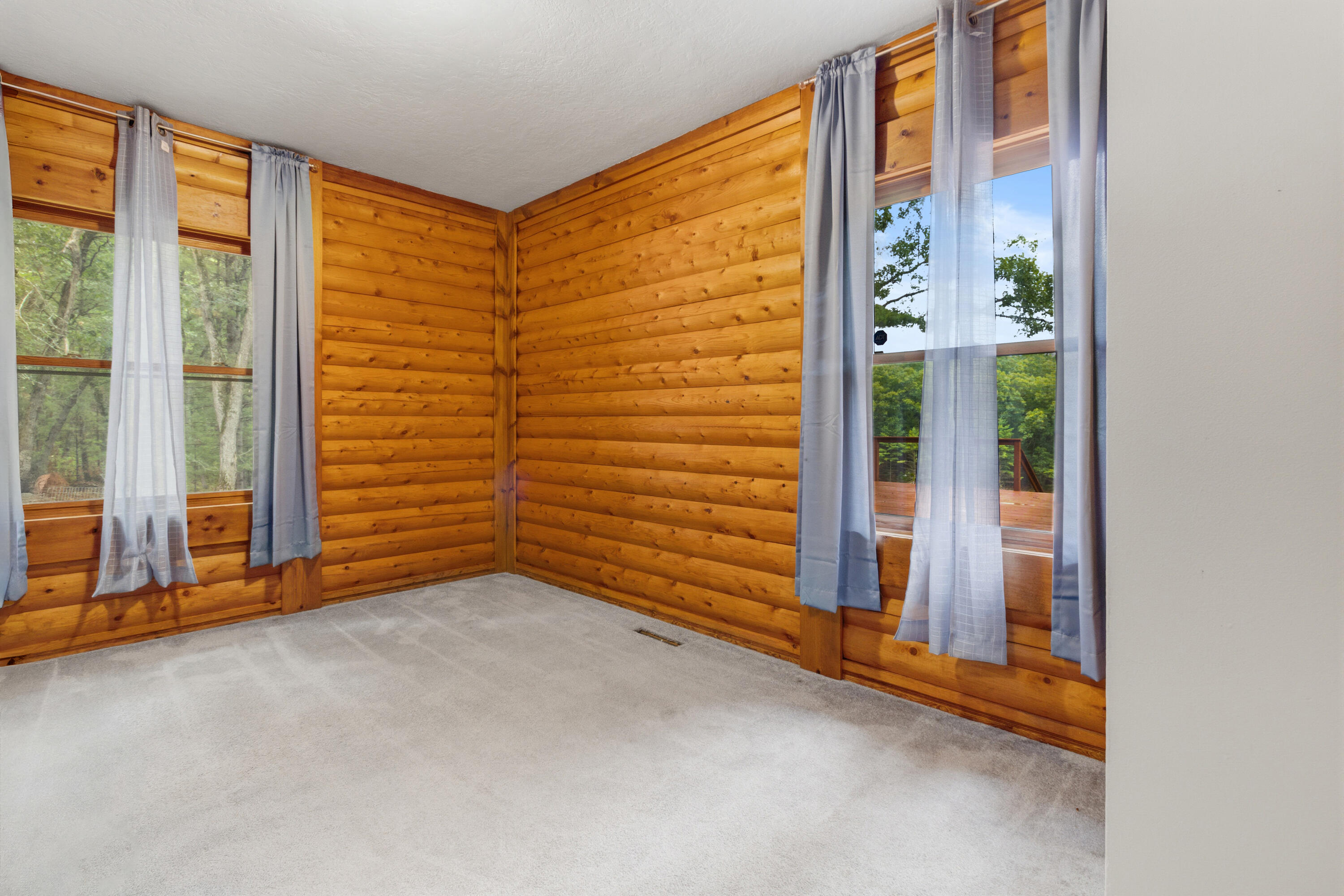 7616 Automobile Road Property Photo 29