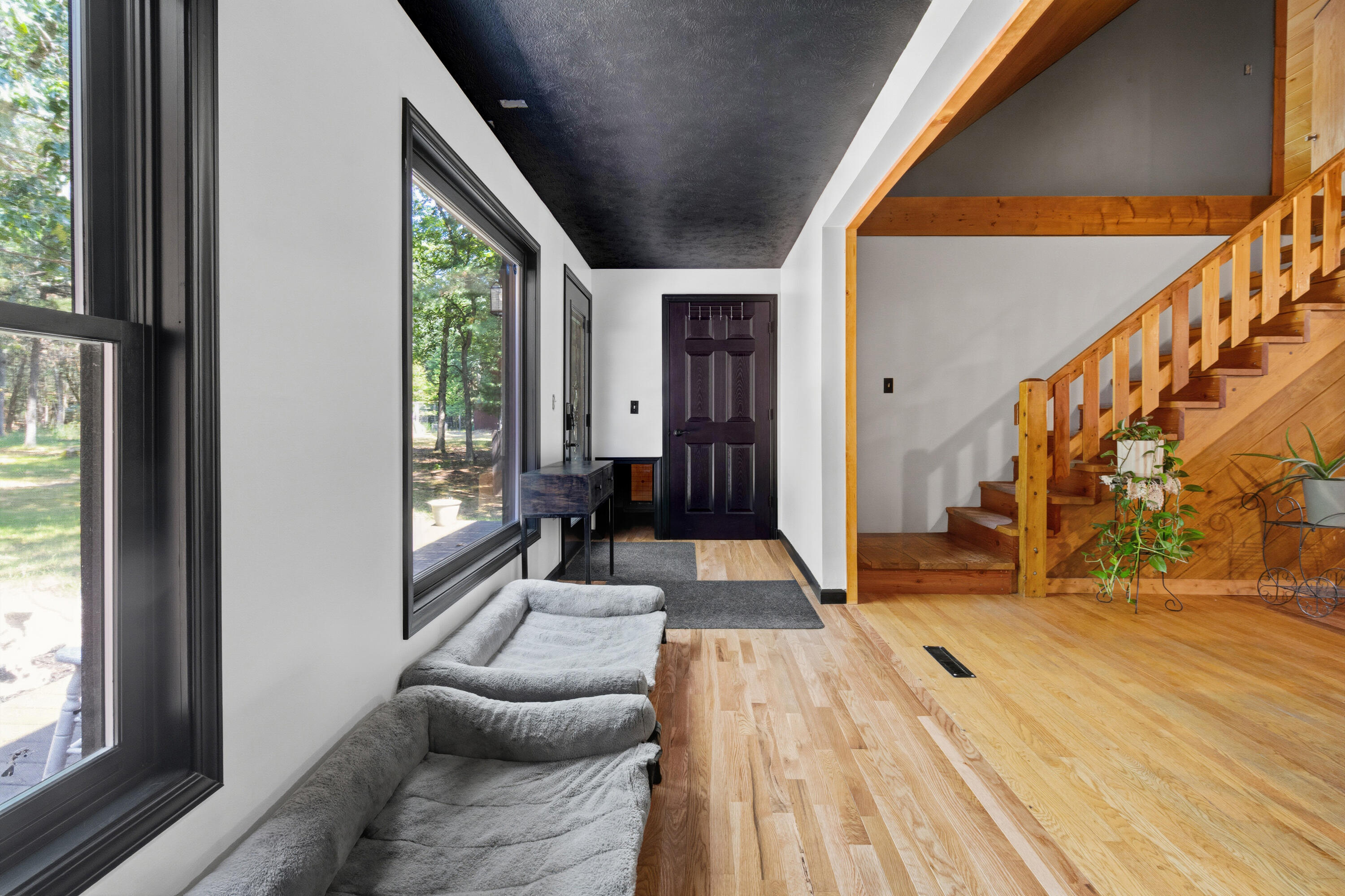 7616 Automobile Road Property Photo 31